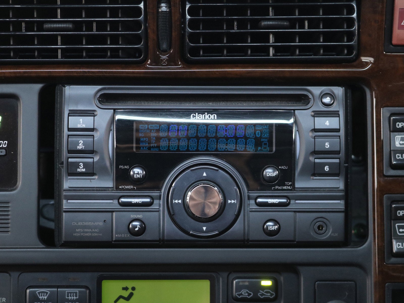1999 Toyota Hiace 12
