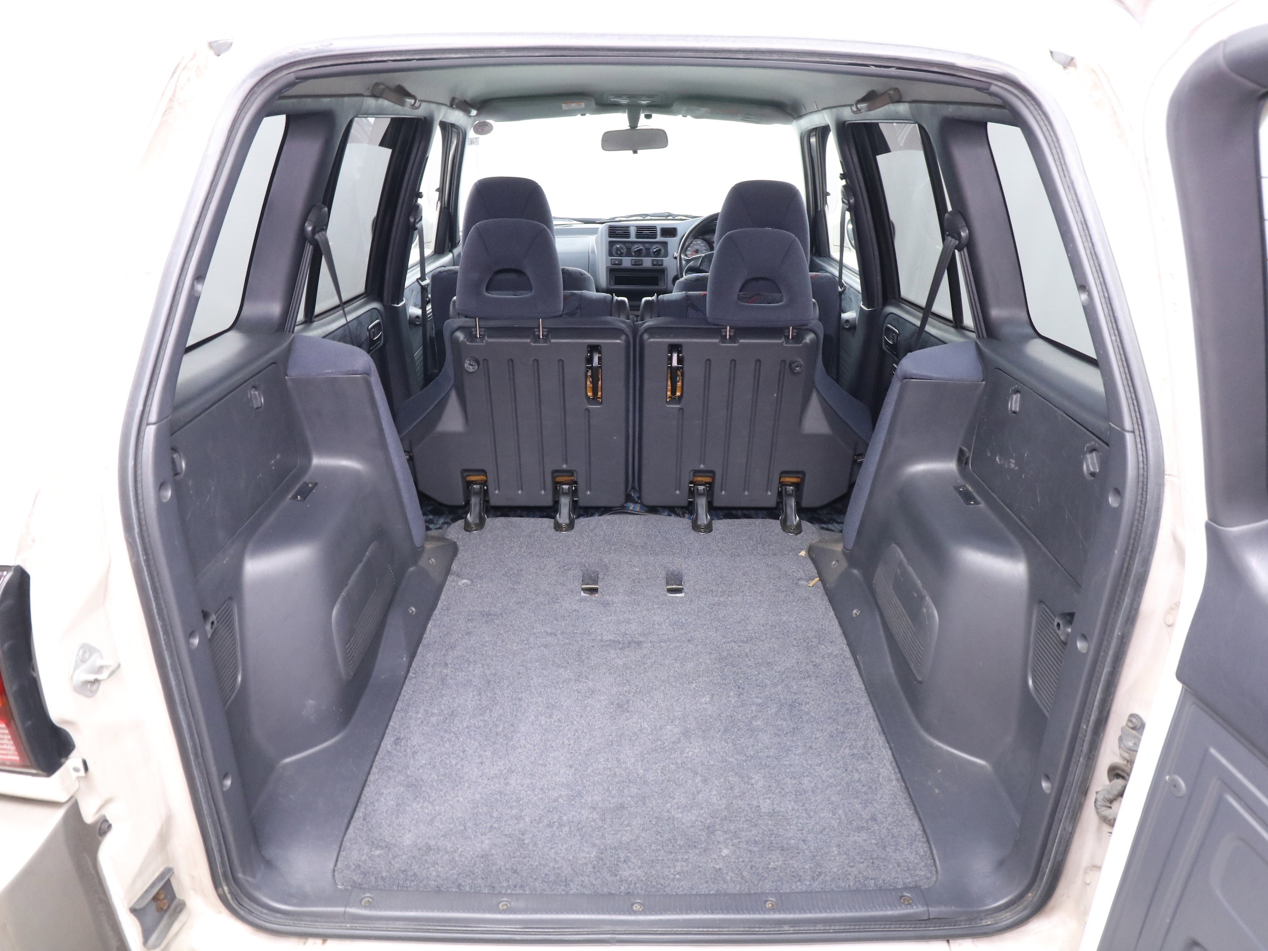 1998 Toyota RAV4 28