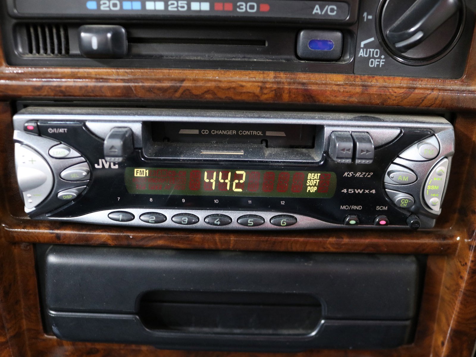 1996 Mitsuoka Galue 15