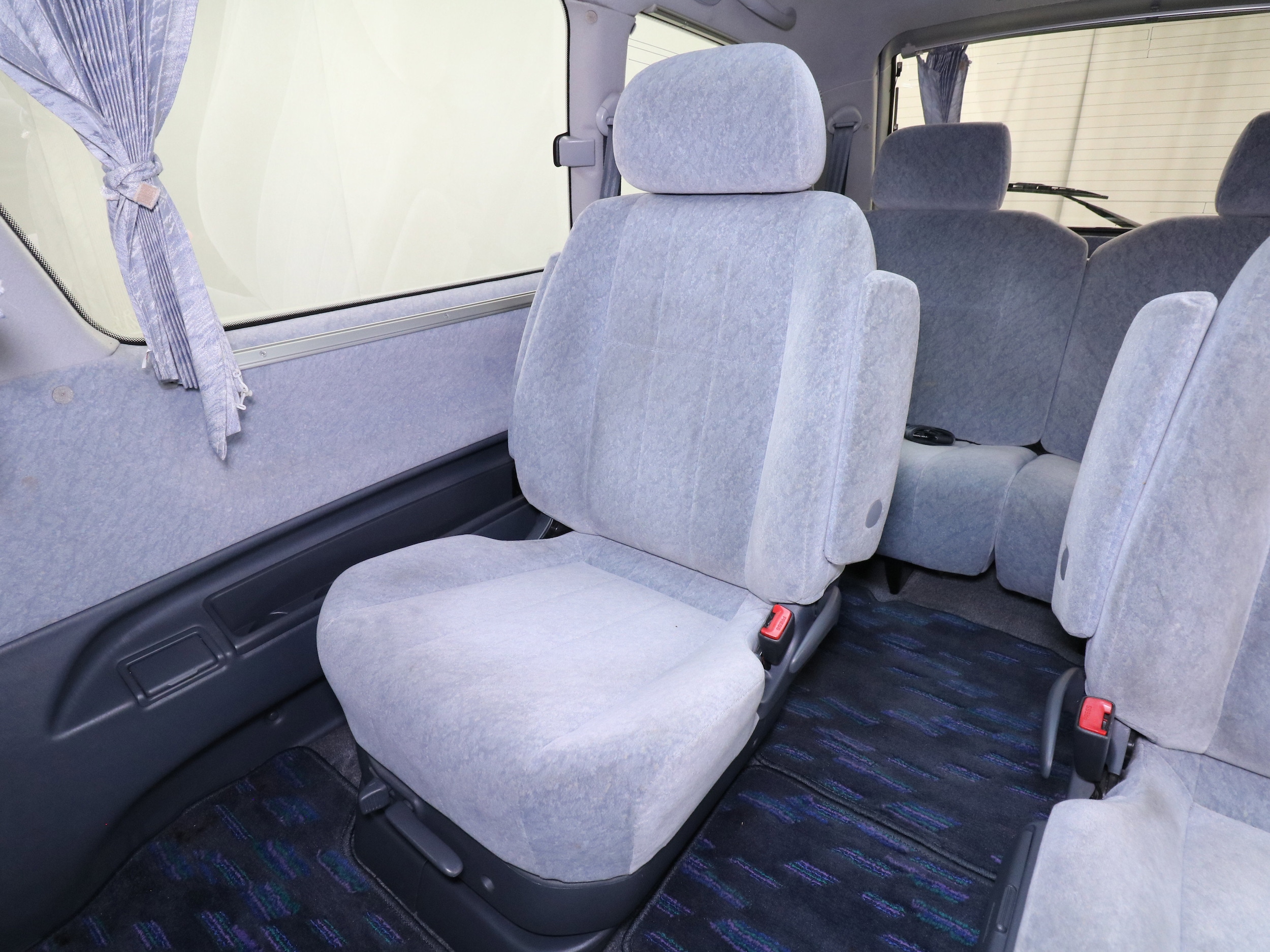 1998 Toyota Estima G 18