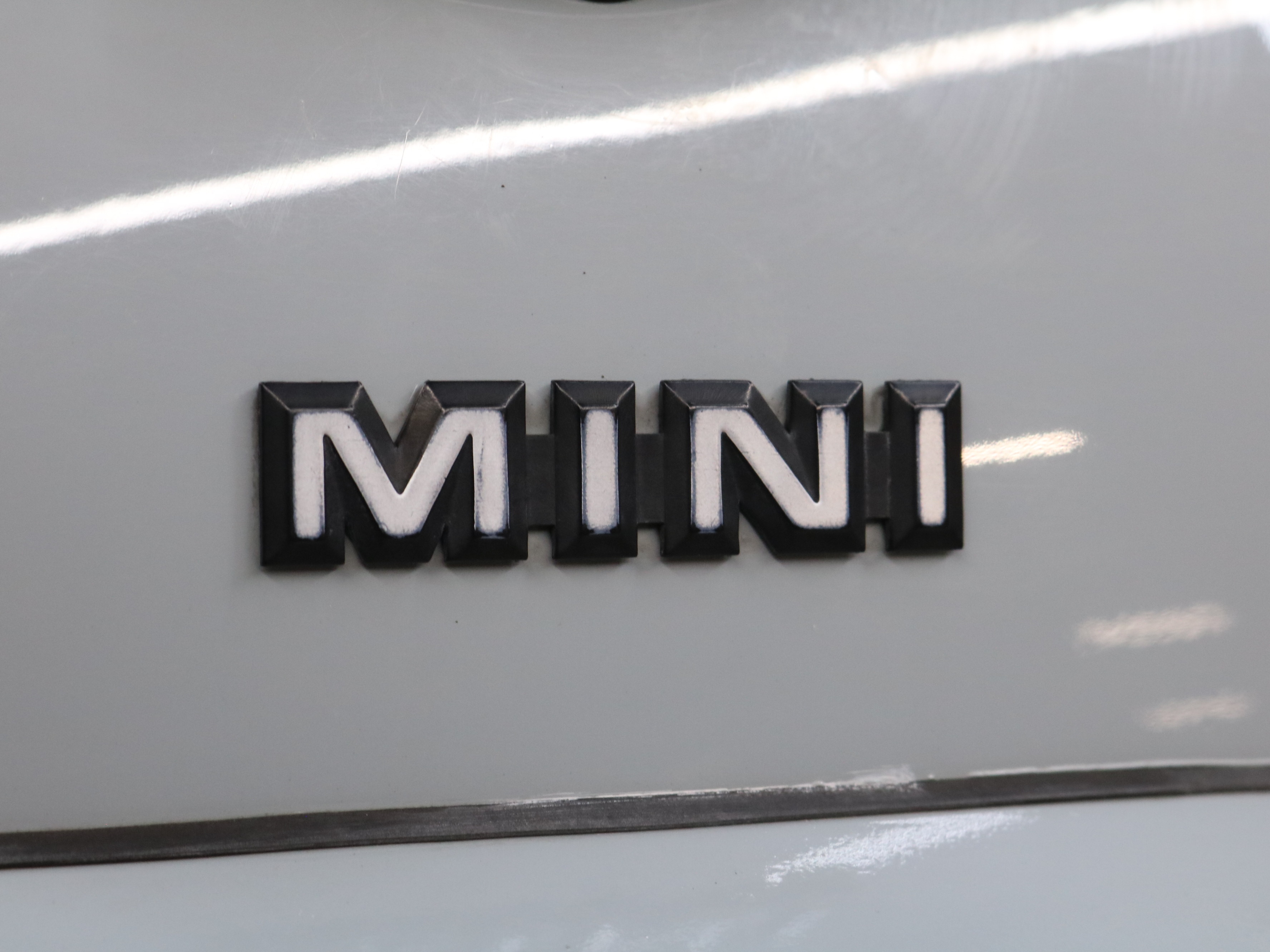 1990 Rover Mini 43