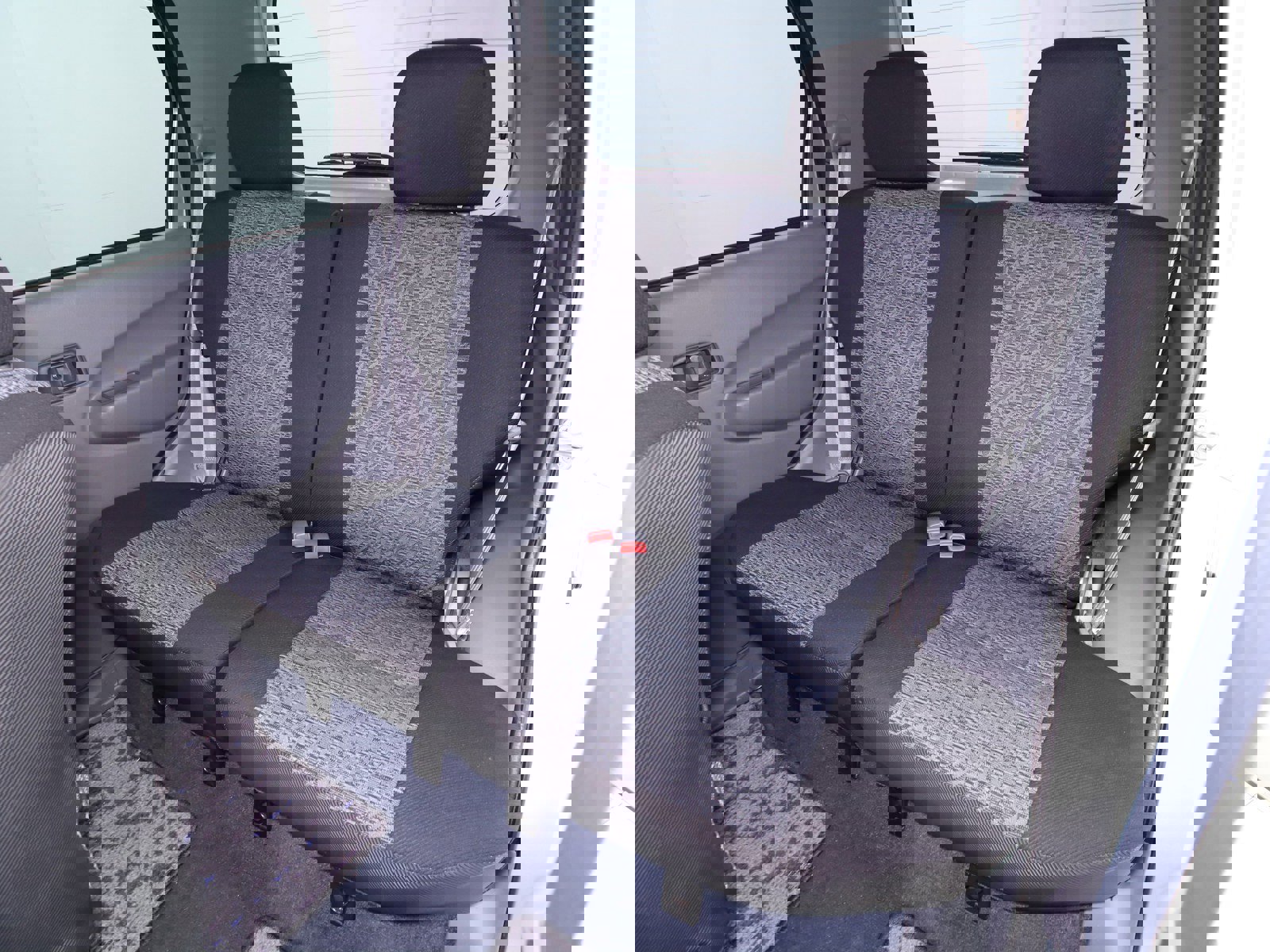 1999 Daihatsu Terios 17