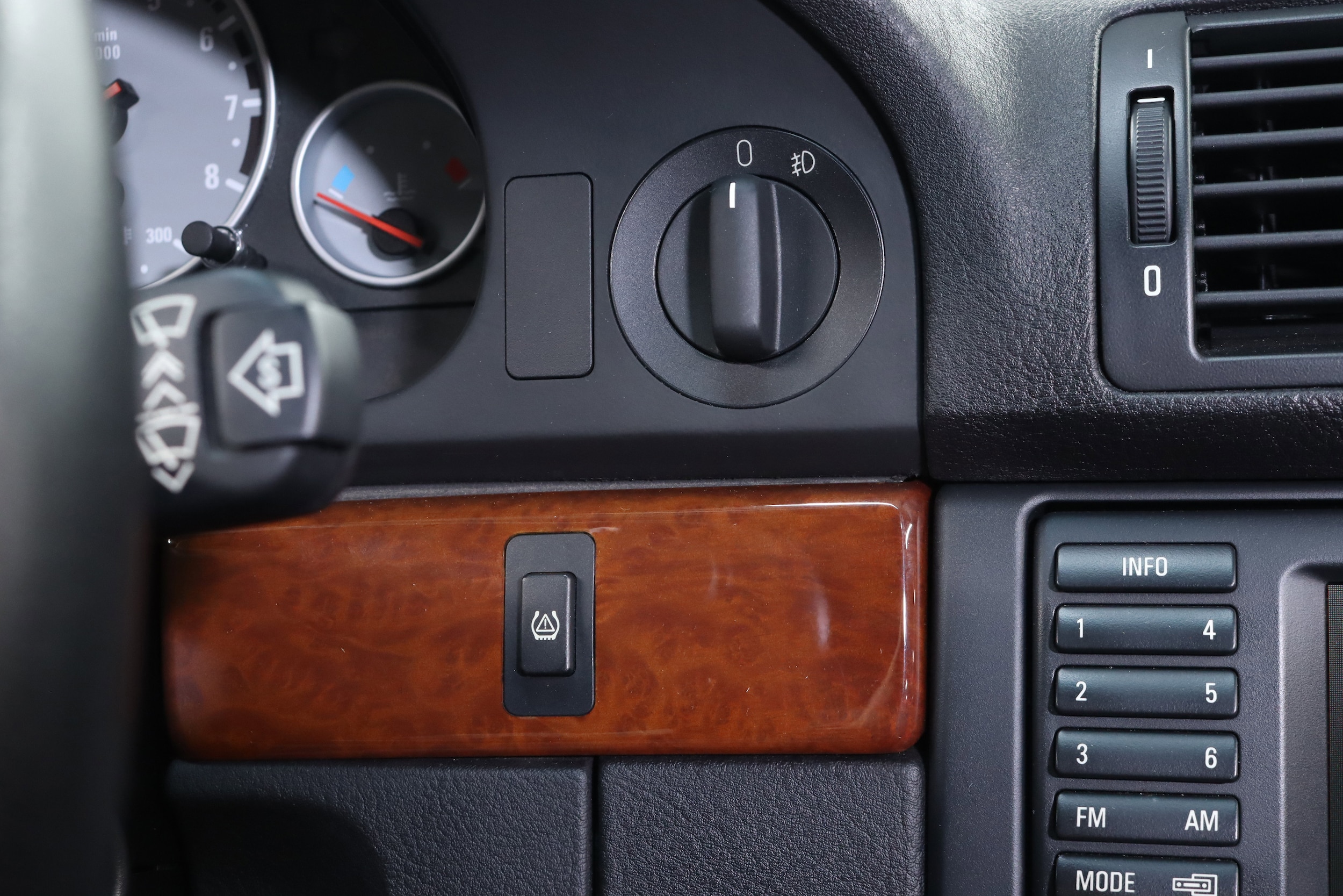 2001 BMW M5 63