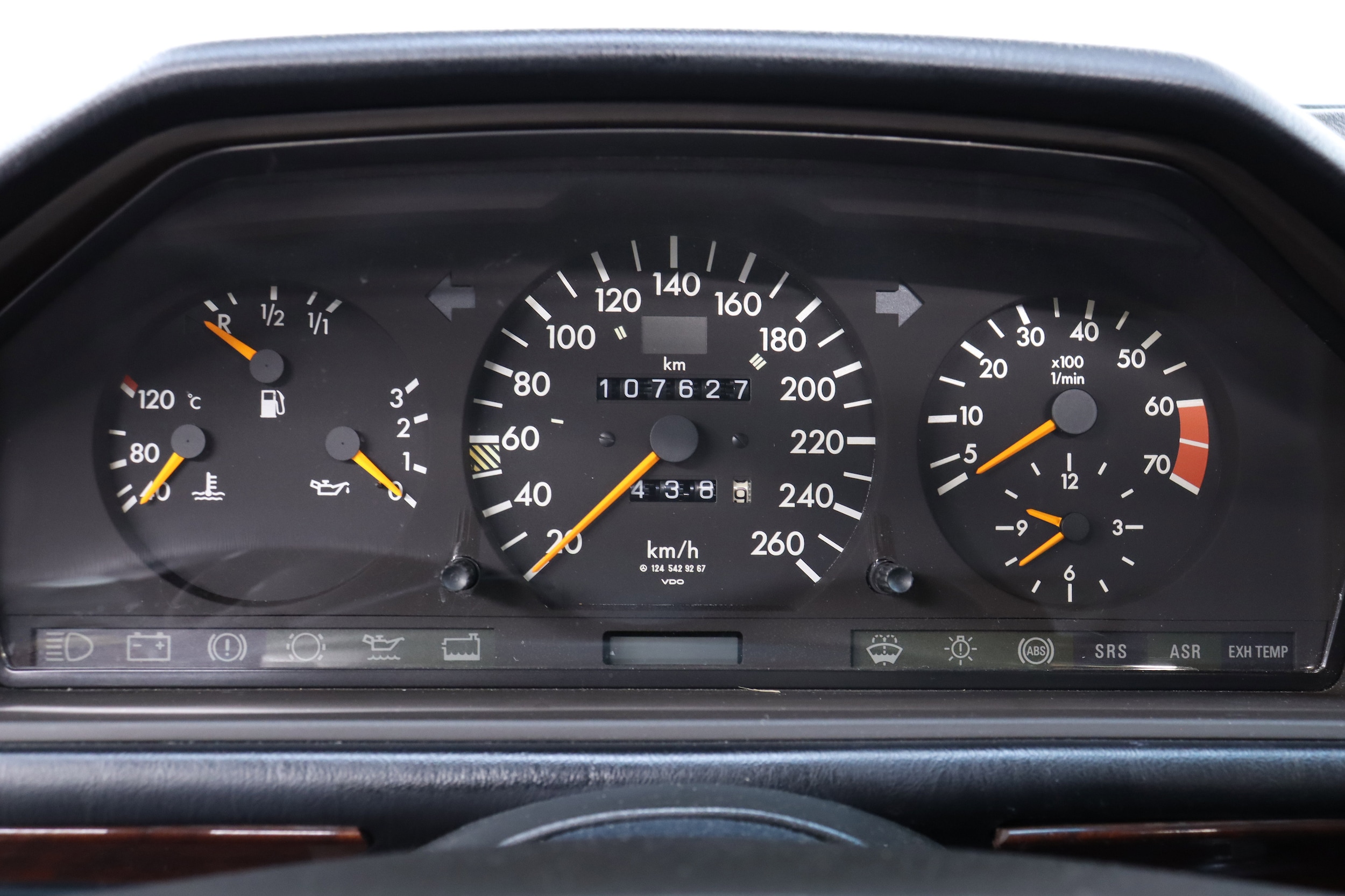 1994 Mercedes-Benz E500 13