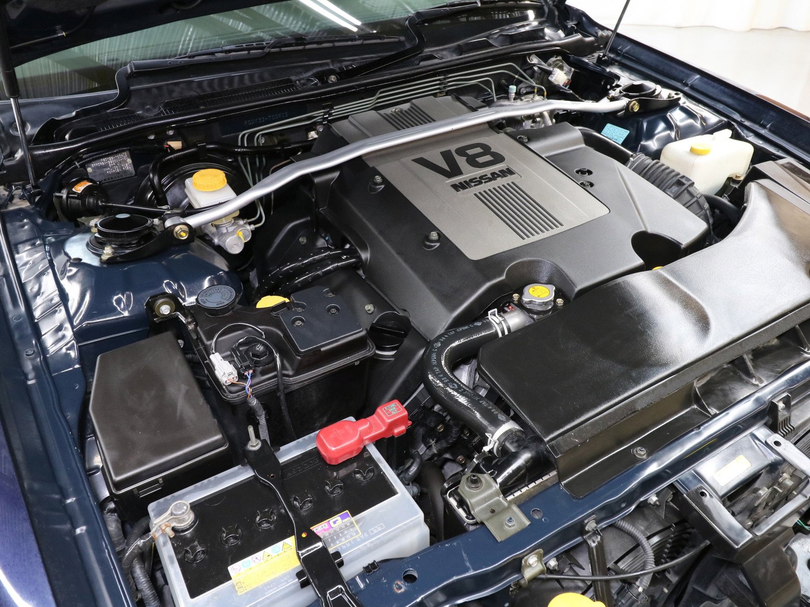 1998 Nissan Cima 26