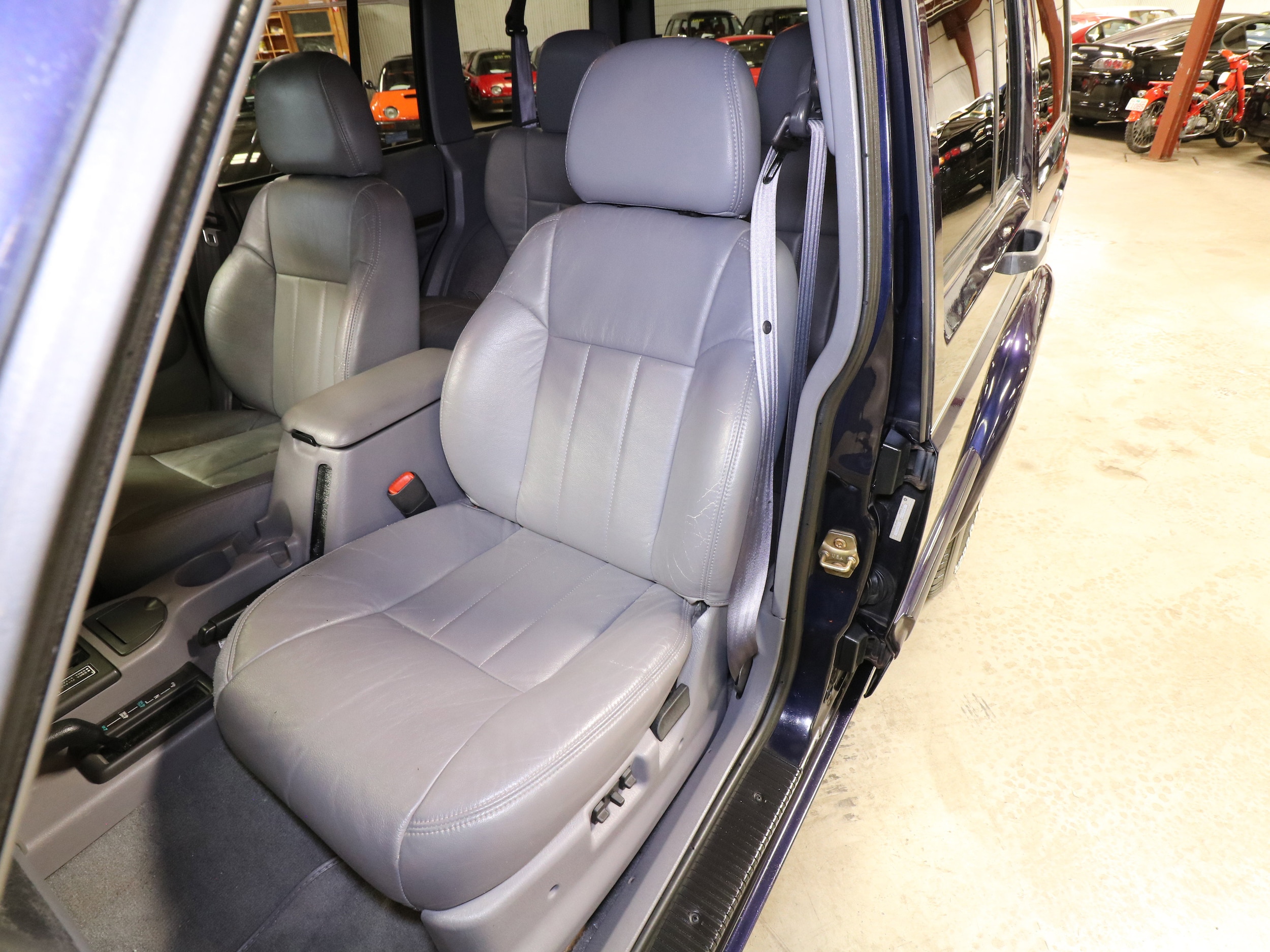 1999 Jeep Cherokee 18