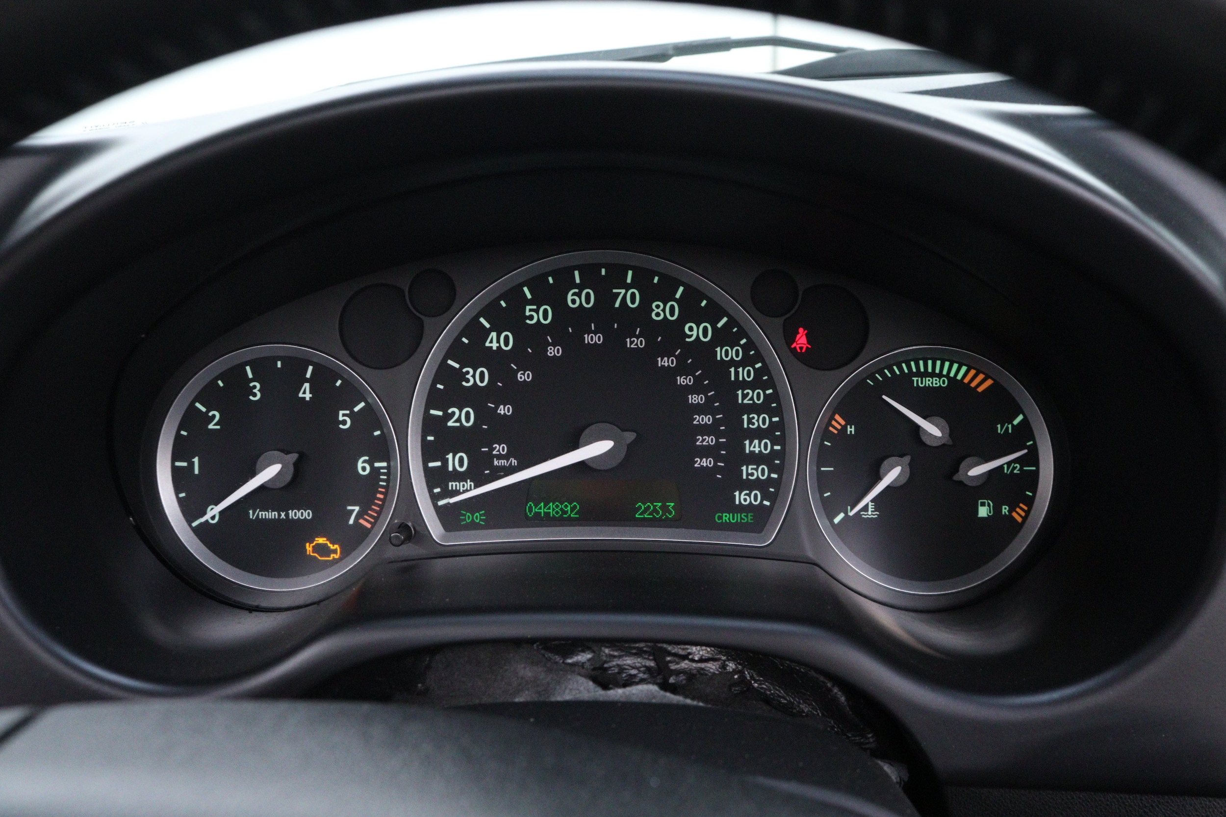 2004 Saab 2.0T 9-3 17