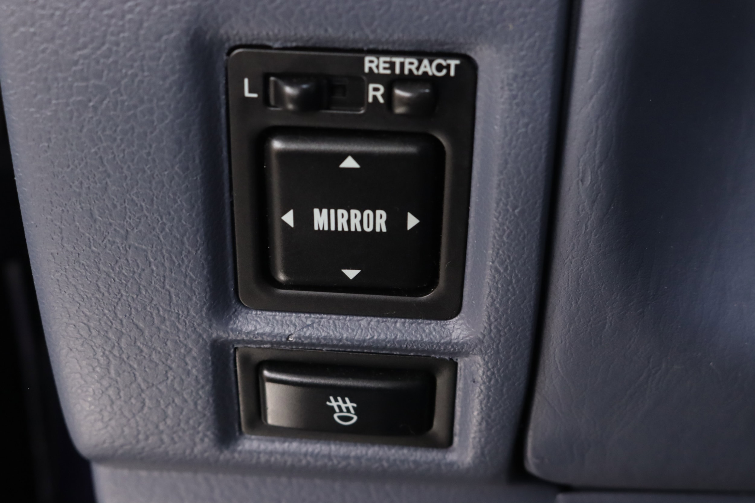 1999 Toyota Land Cruiser Prado 53