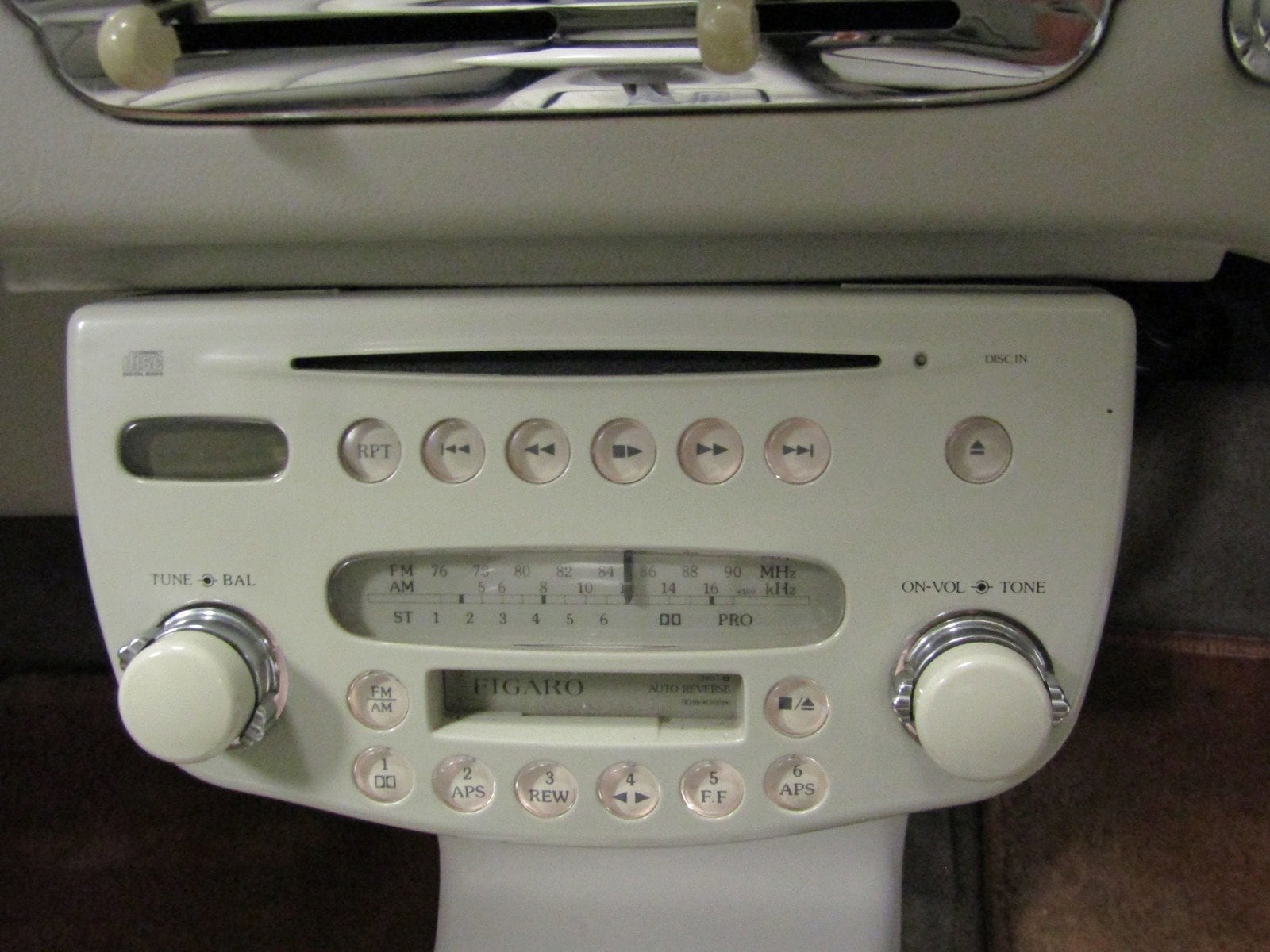 1991 Nissan Figaro 21