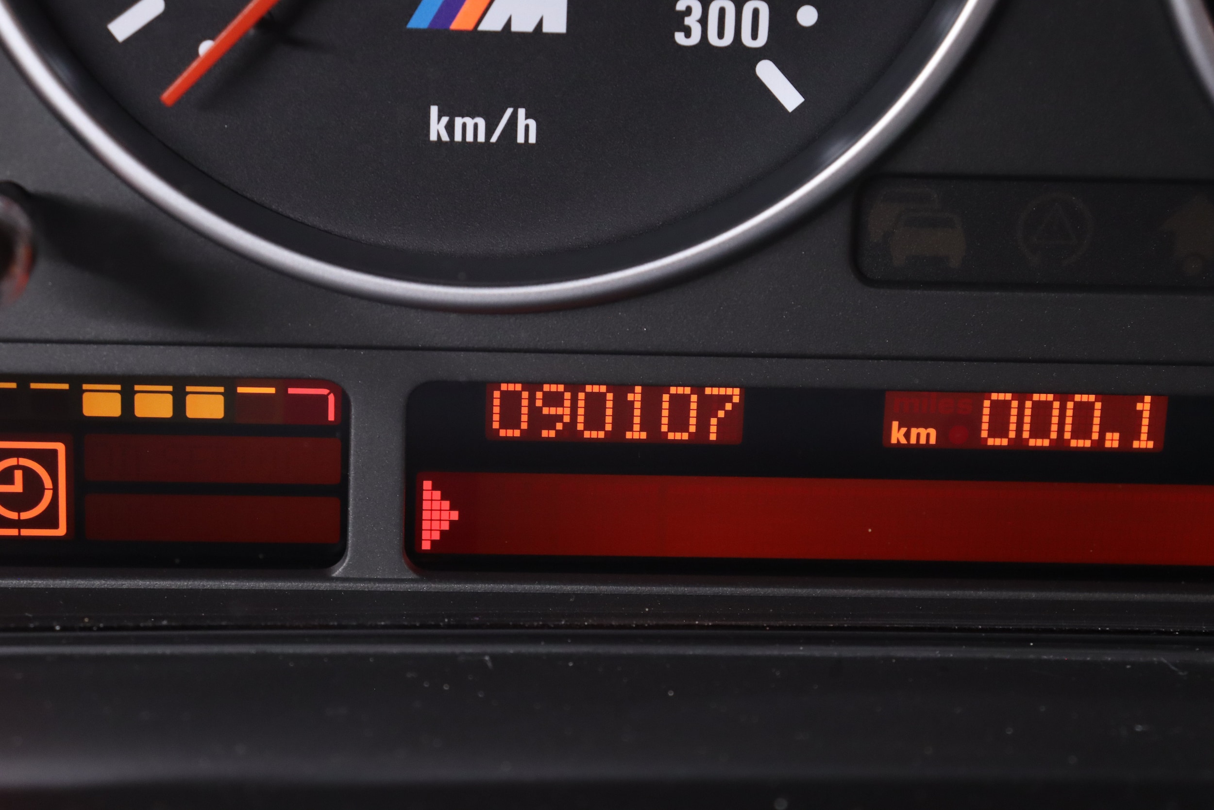 2000 BMW M5 57
