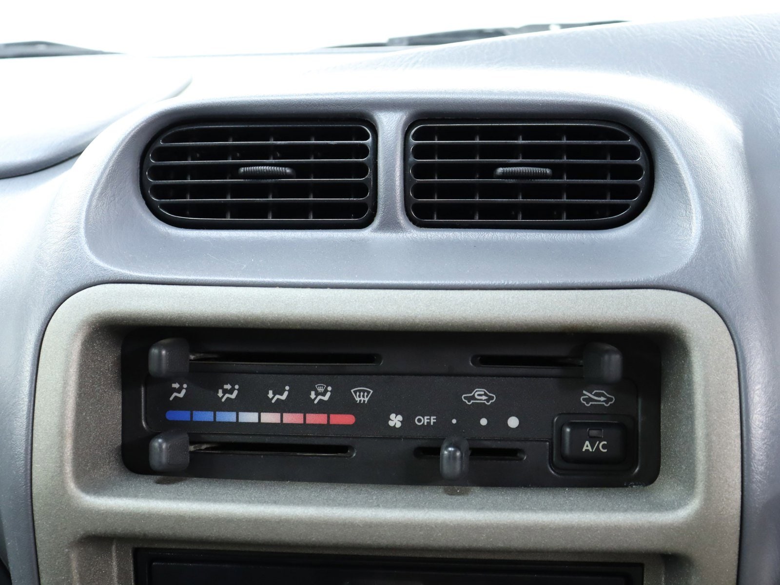 1999 Daihatsu Terios 11