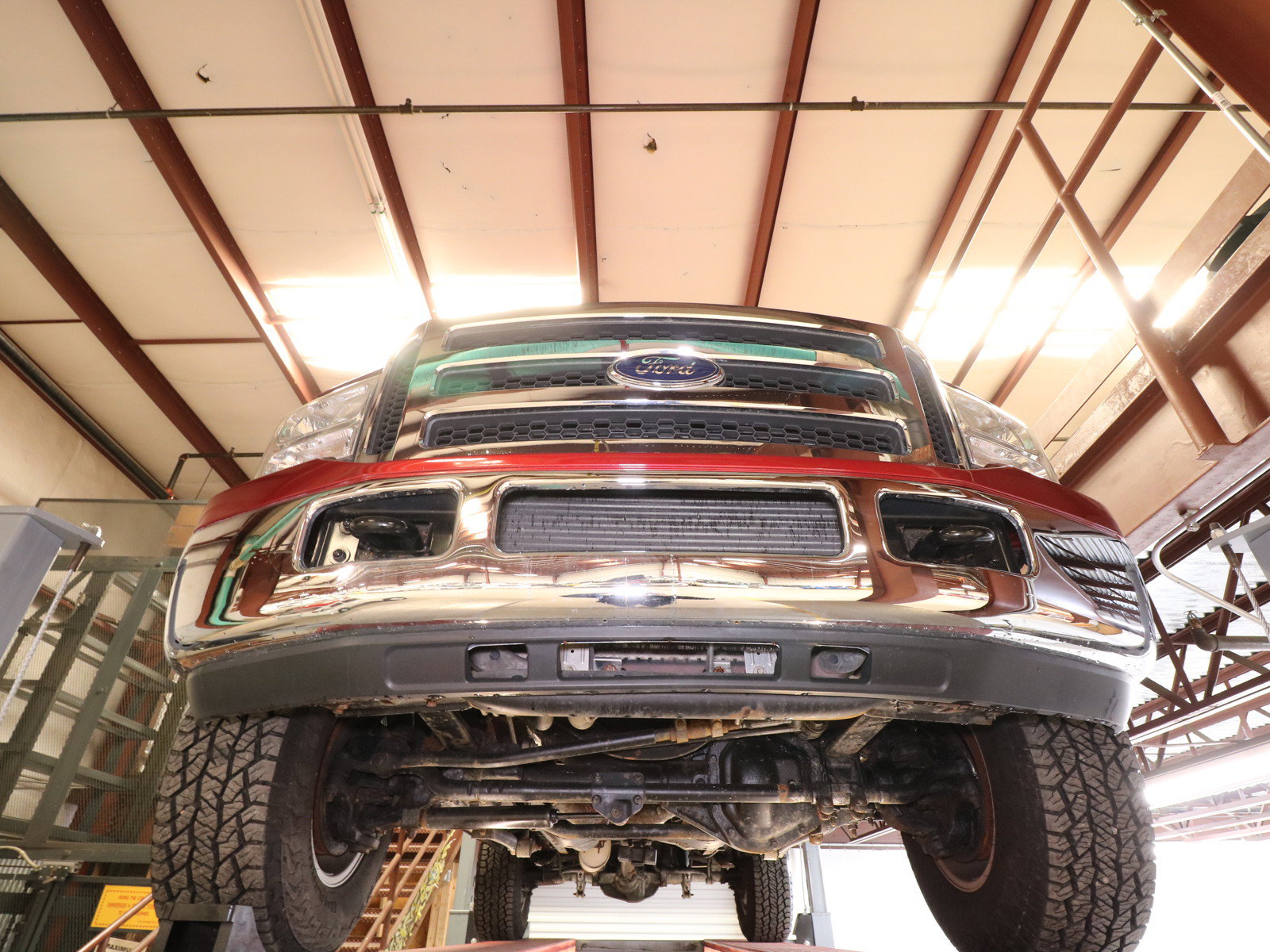 2005 Ford Excursion 35