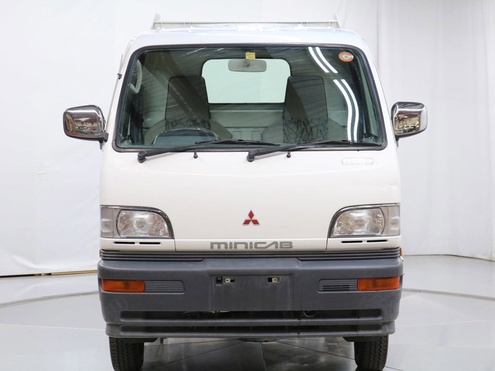 1997 Mitsubishi Minicab 3