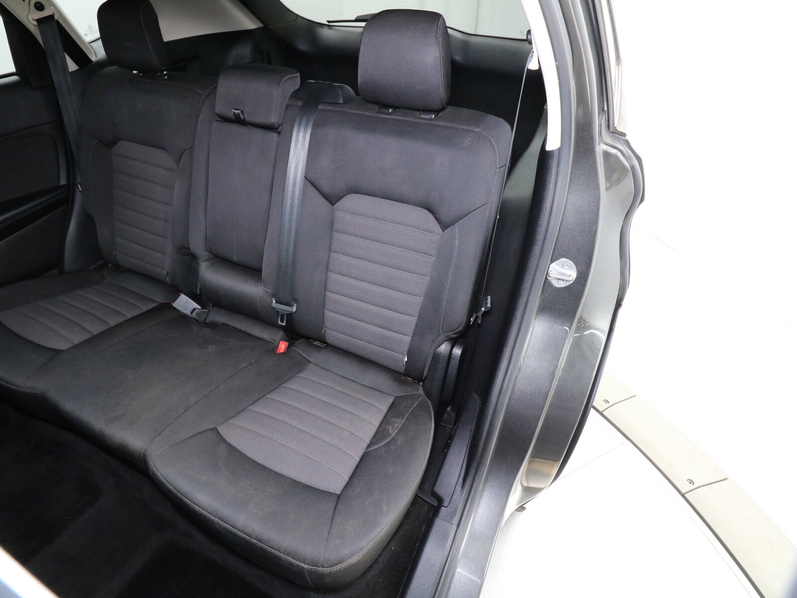 2017 Ford Edge 19