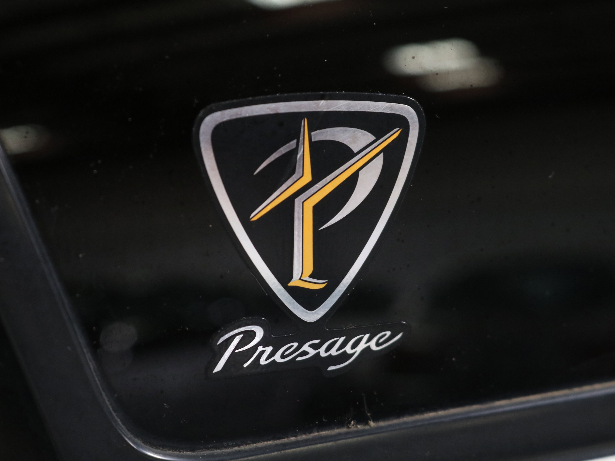1999 Nissan Presage 58