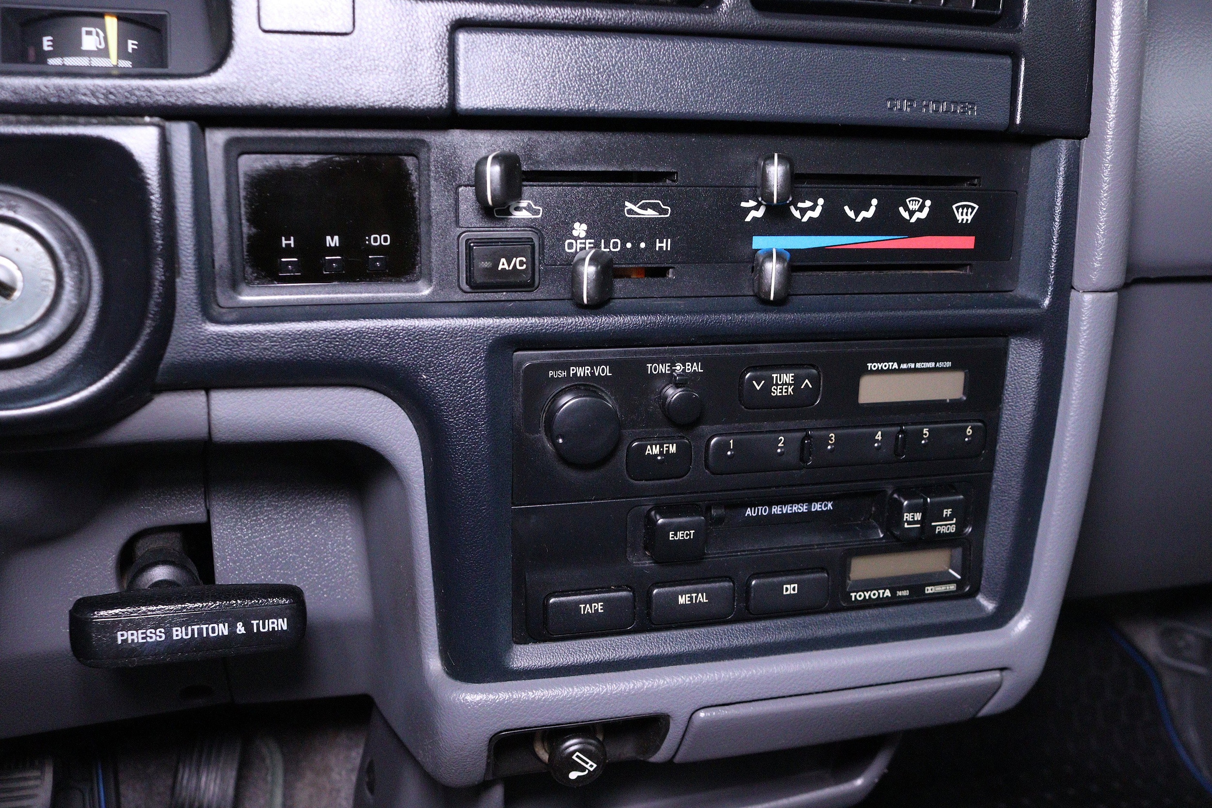 1994 Toyota Pickup 14
