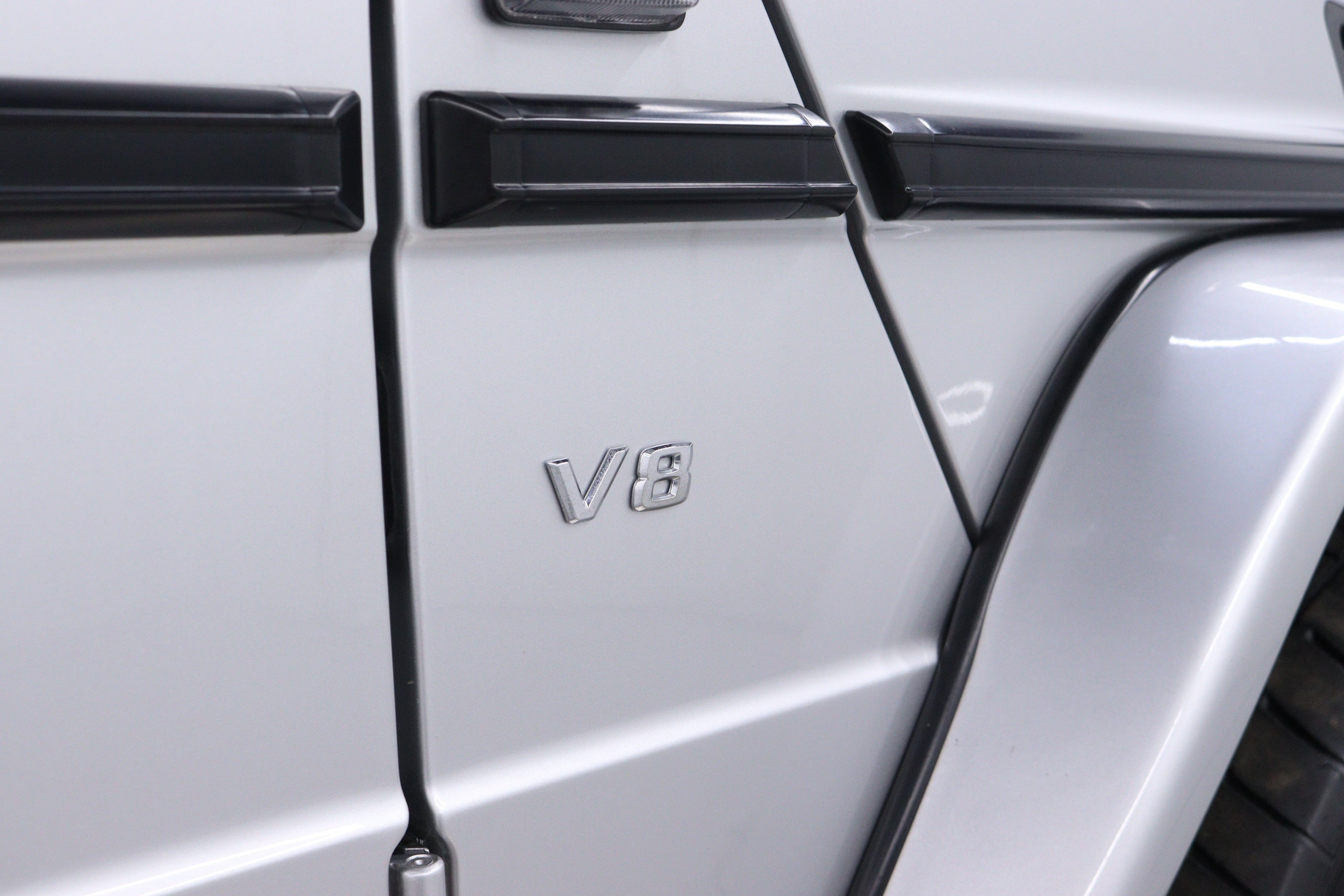2000 Mercedes Benz AMG G55L 73