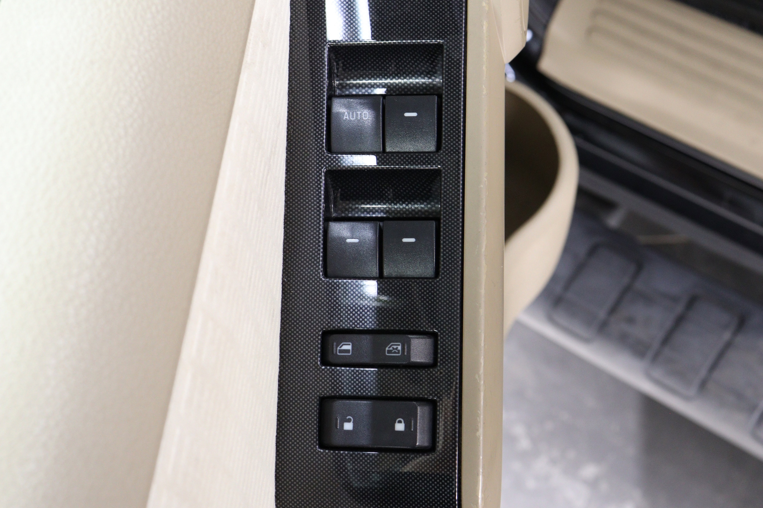 2010 Ford Explorer Sport Trac 56