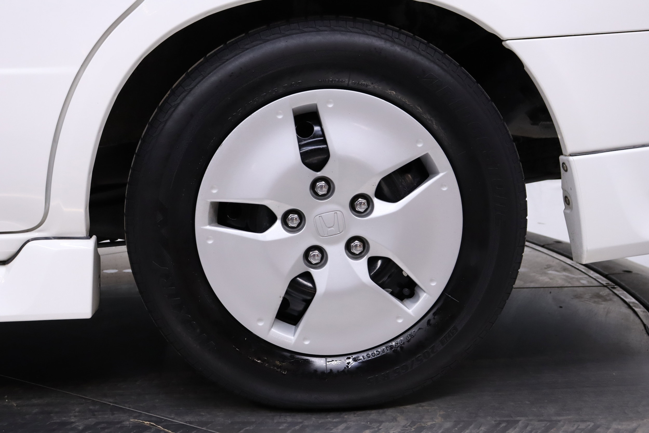 1998 Honda Stepwgn 32