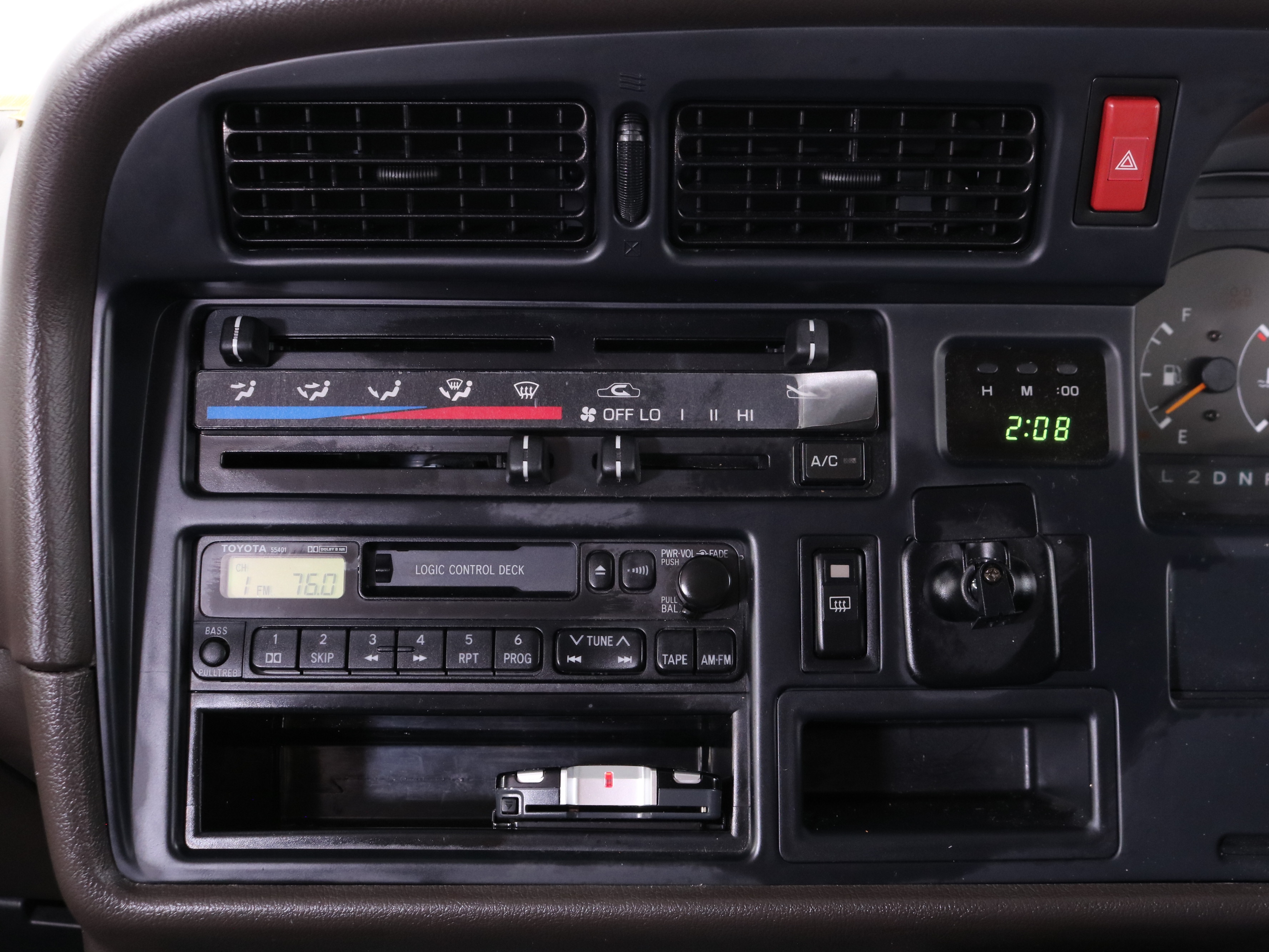 1996 Toyota HiAce 12
