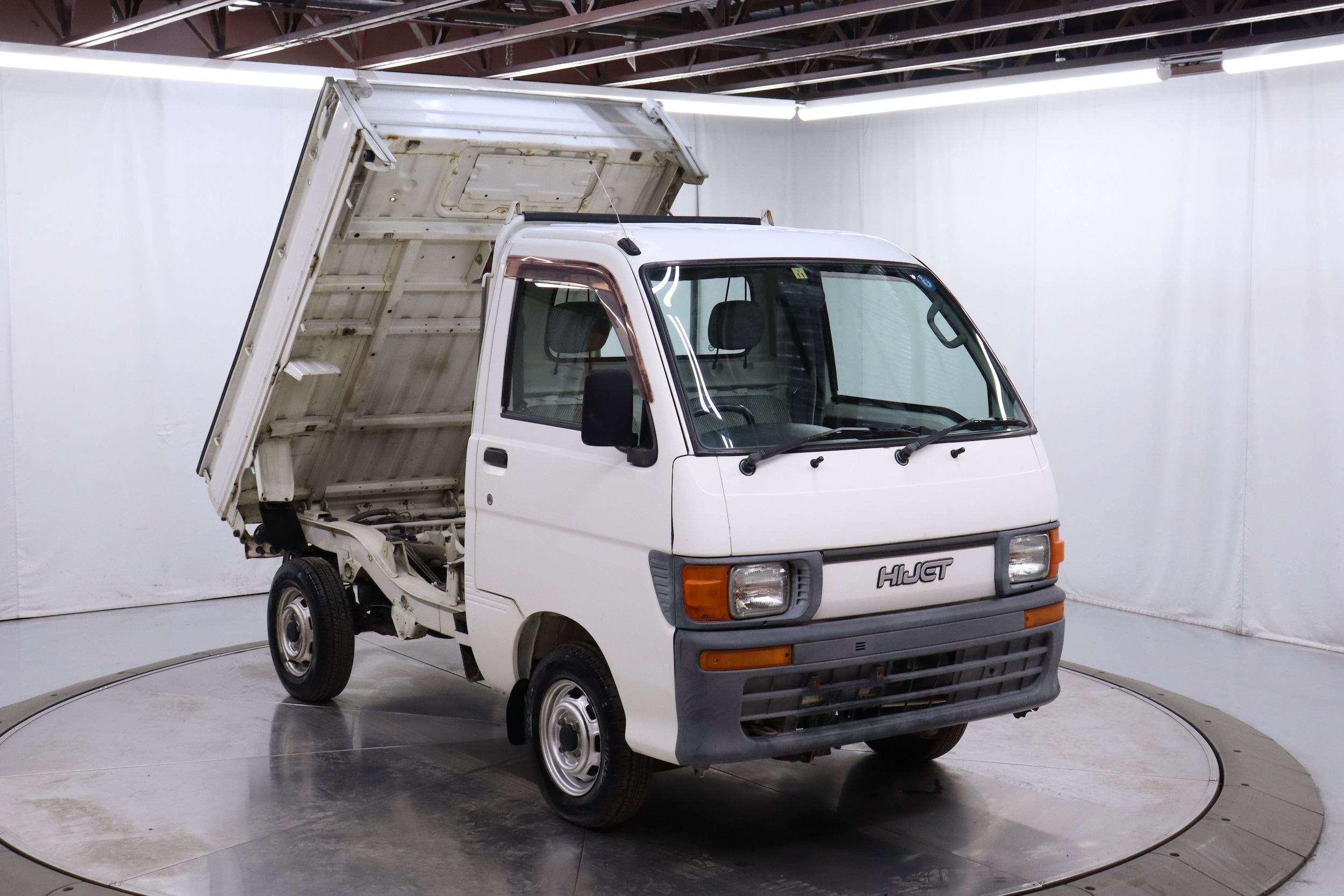 1998 Daihatsu Hijet 11