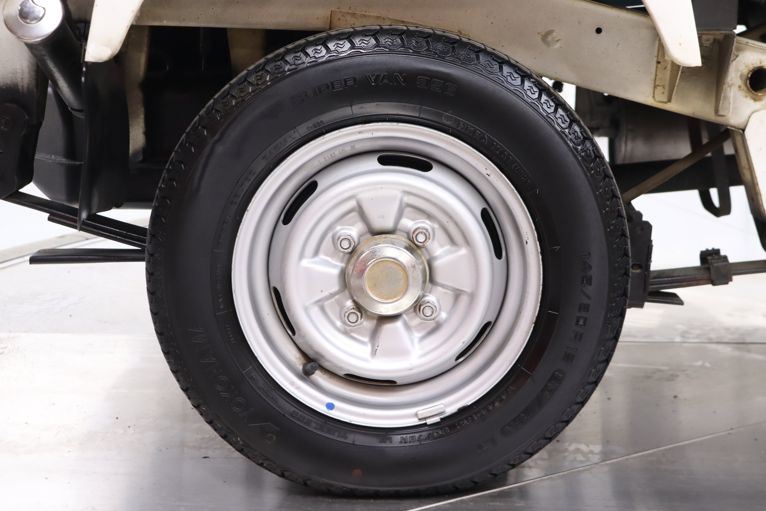 1992 Suzuki Carry 38