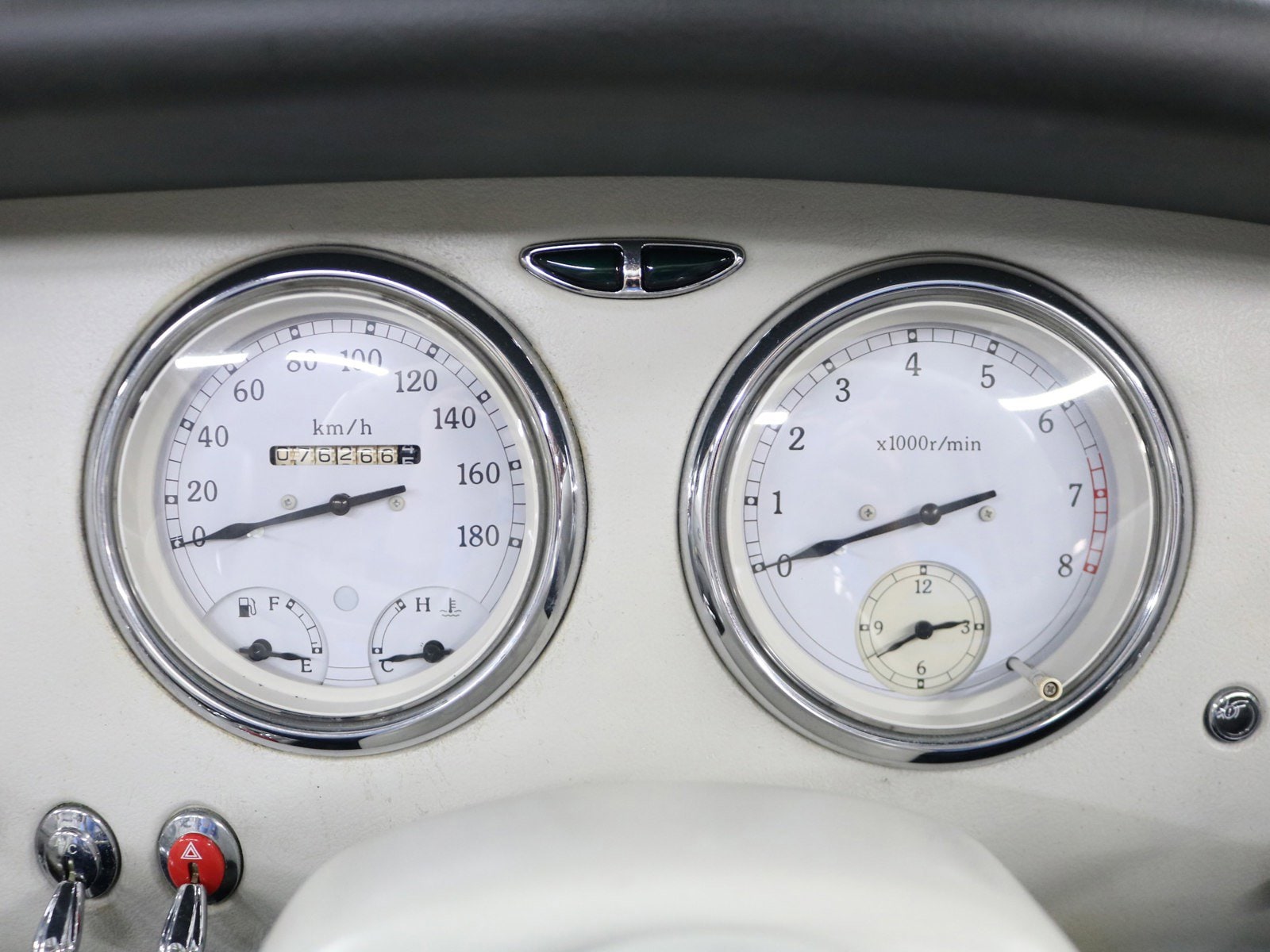 1991 Nissan Figaro 11