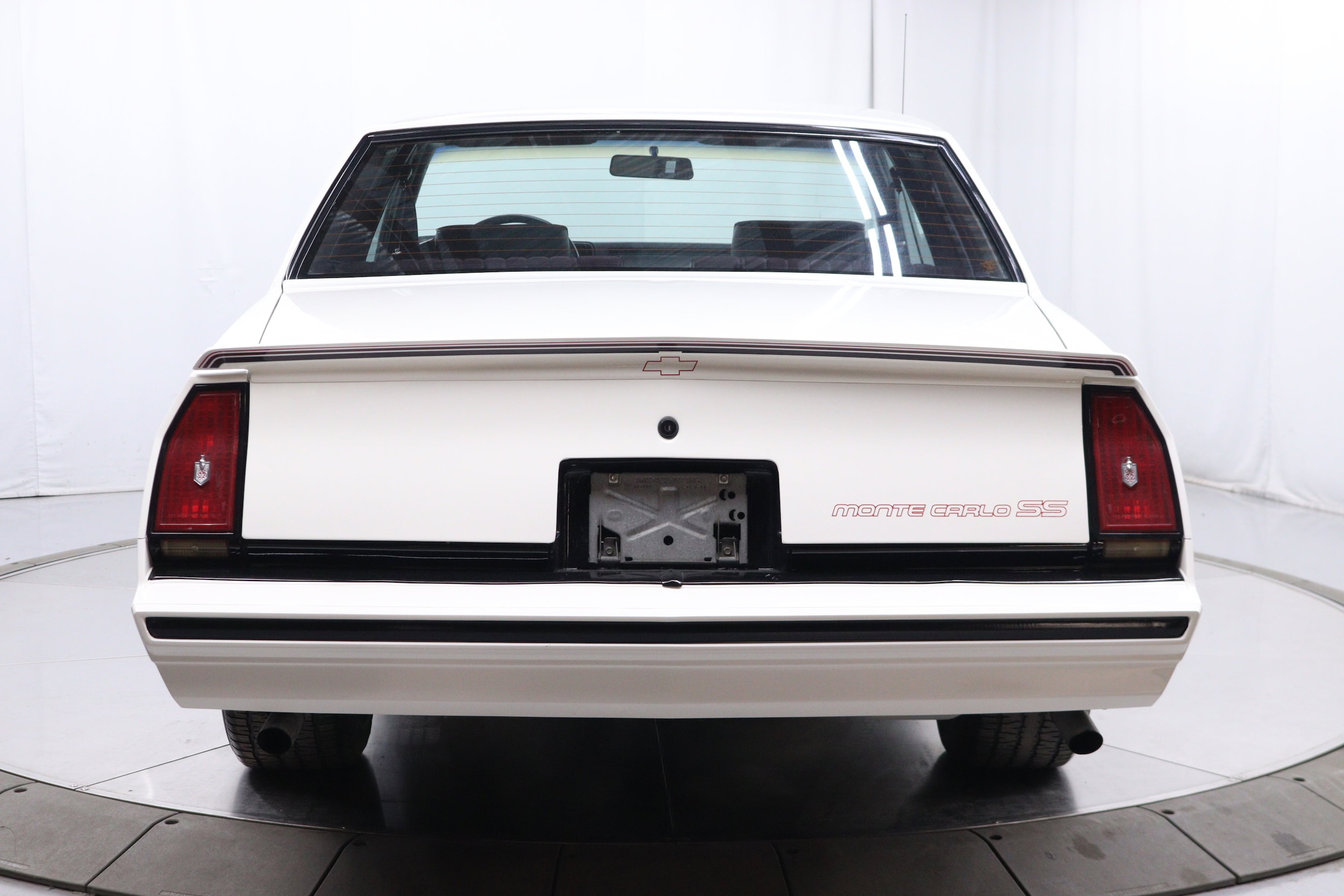 1985 Chevrolet Monte Carlo 6