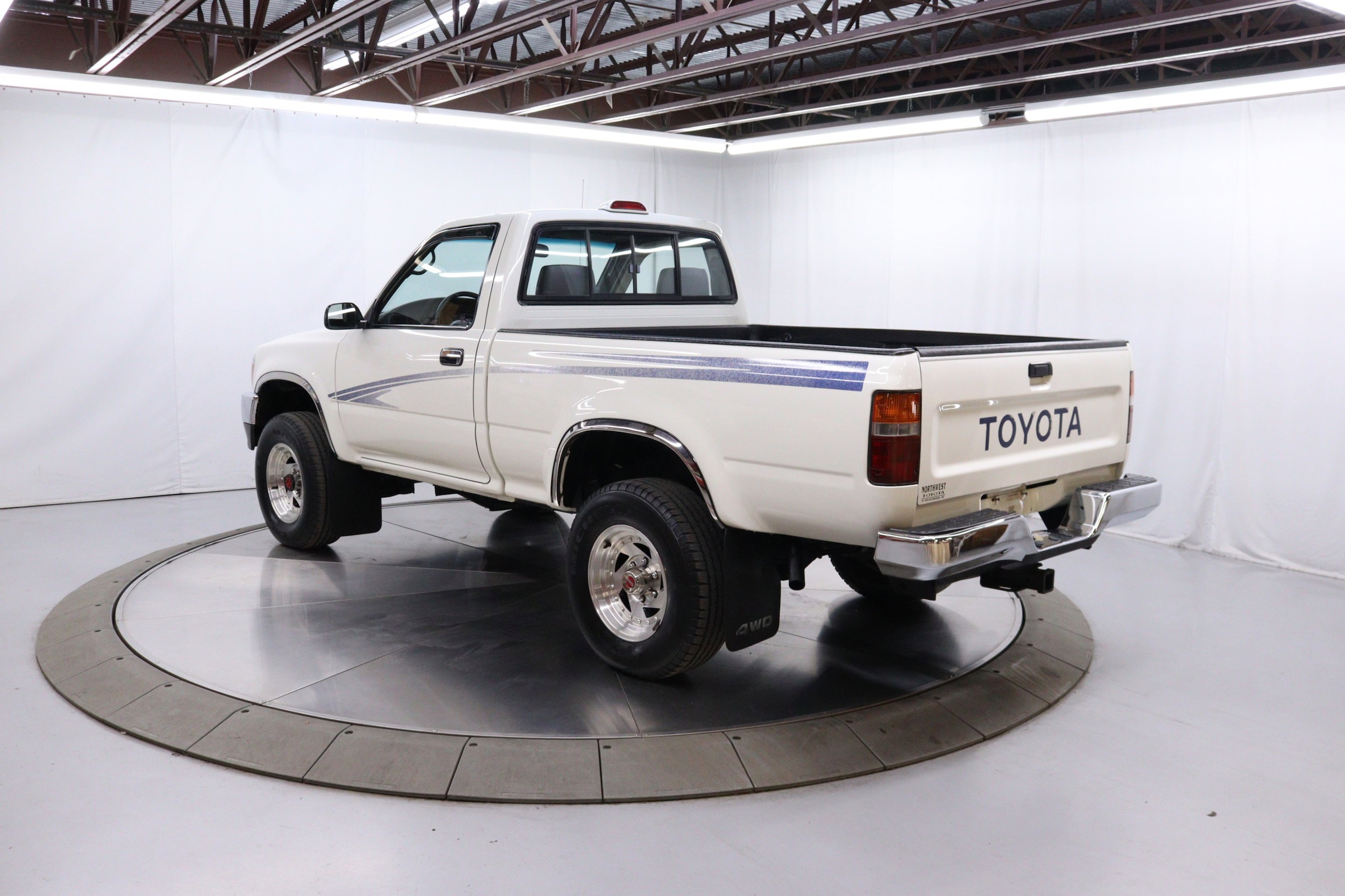 1994 Toyota Pickup 5