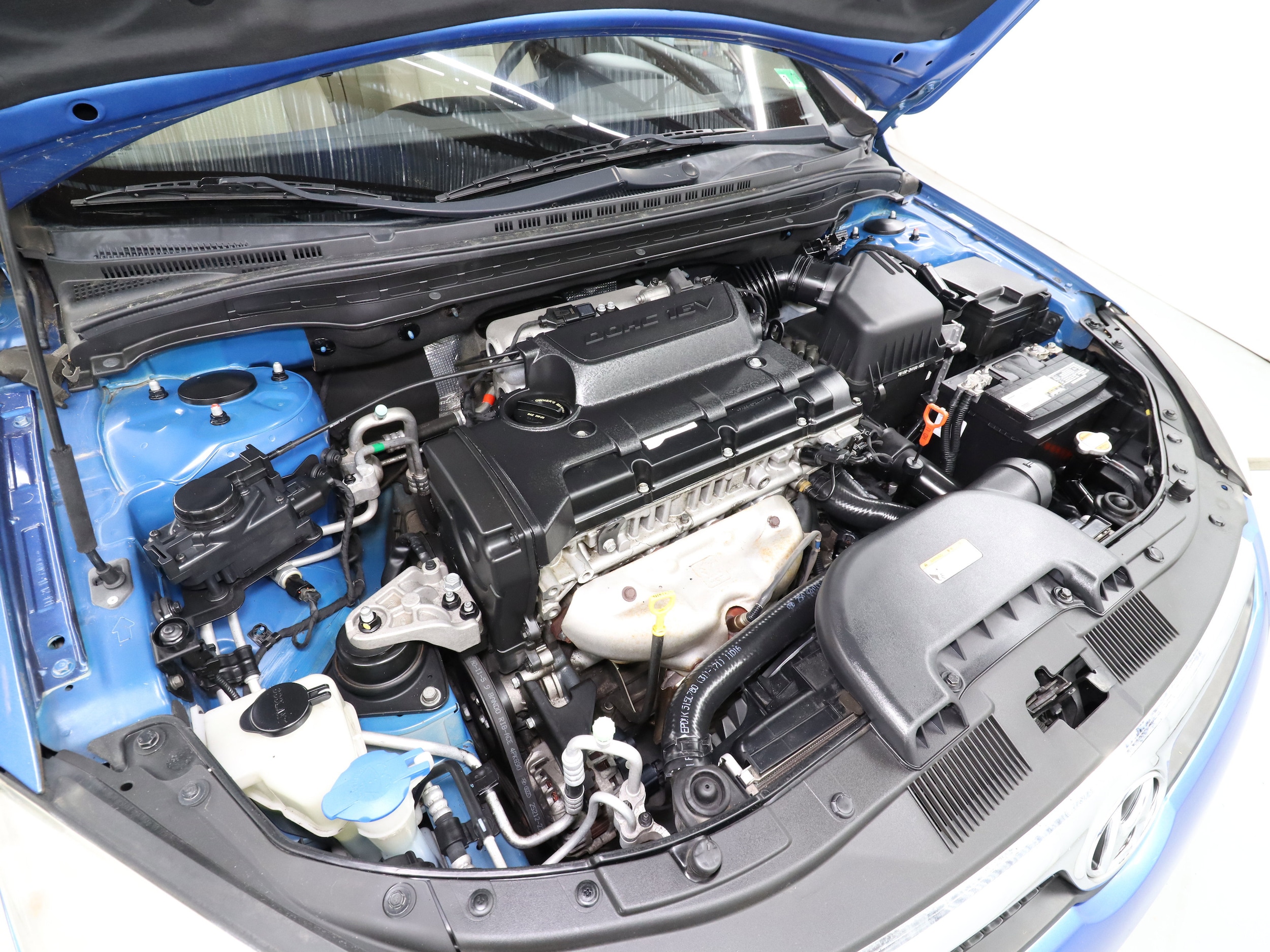 2011 Hyundai Elantra Touring 24