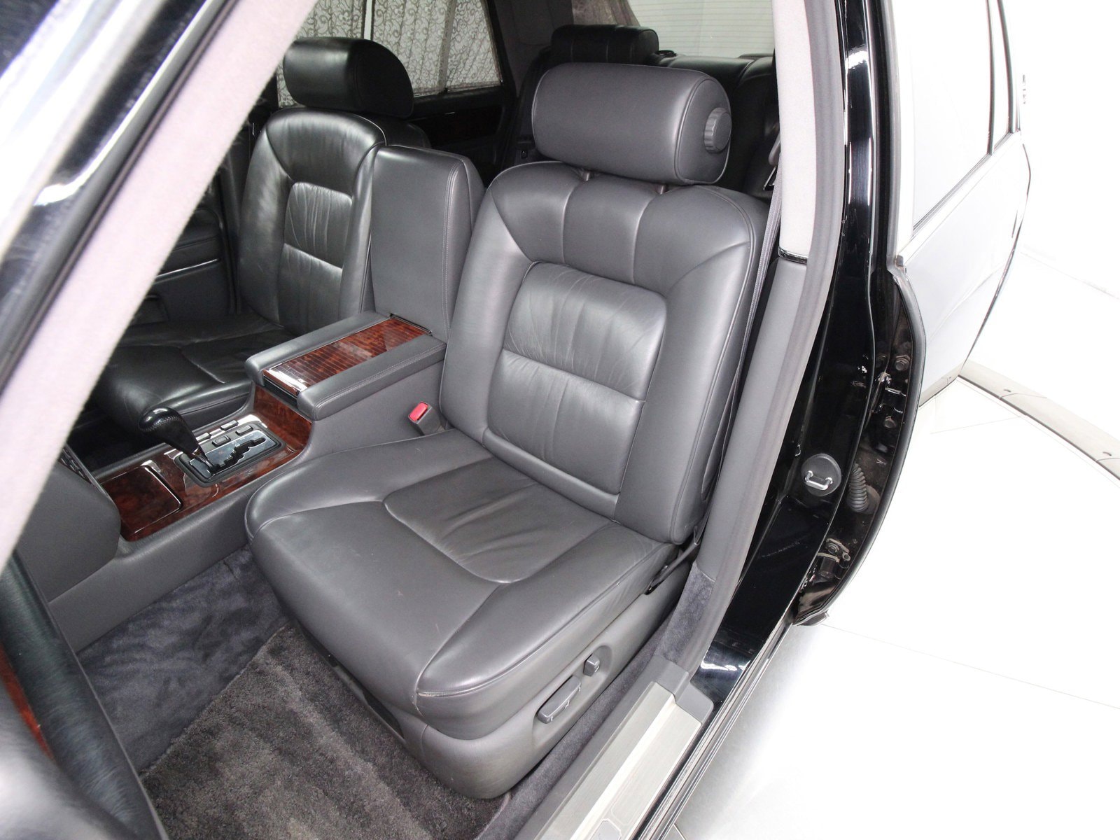 1997 Toyota Century 17