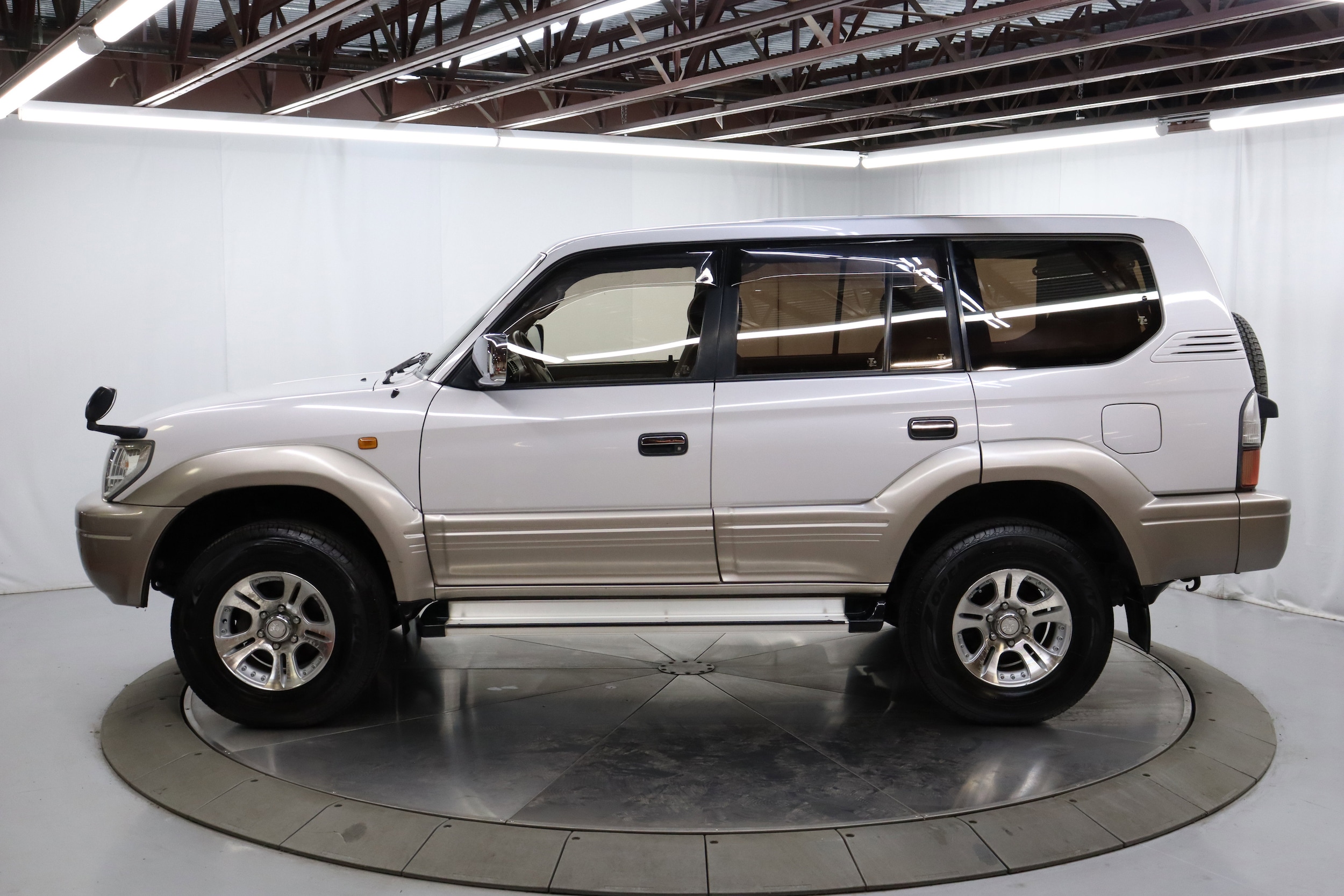 1999 Toyota Land Cruiser Prado 7