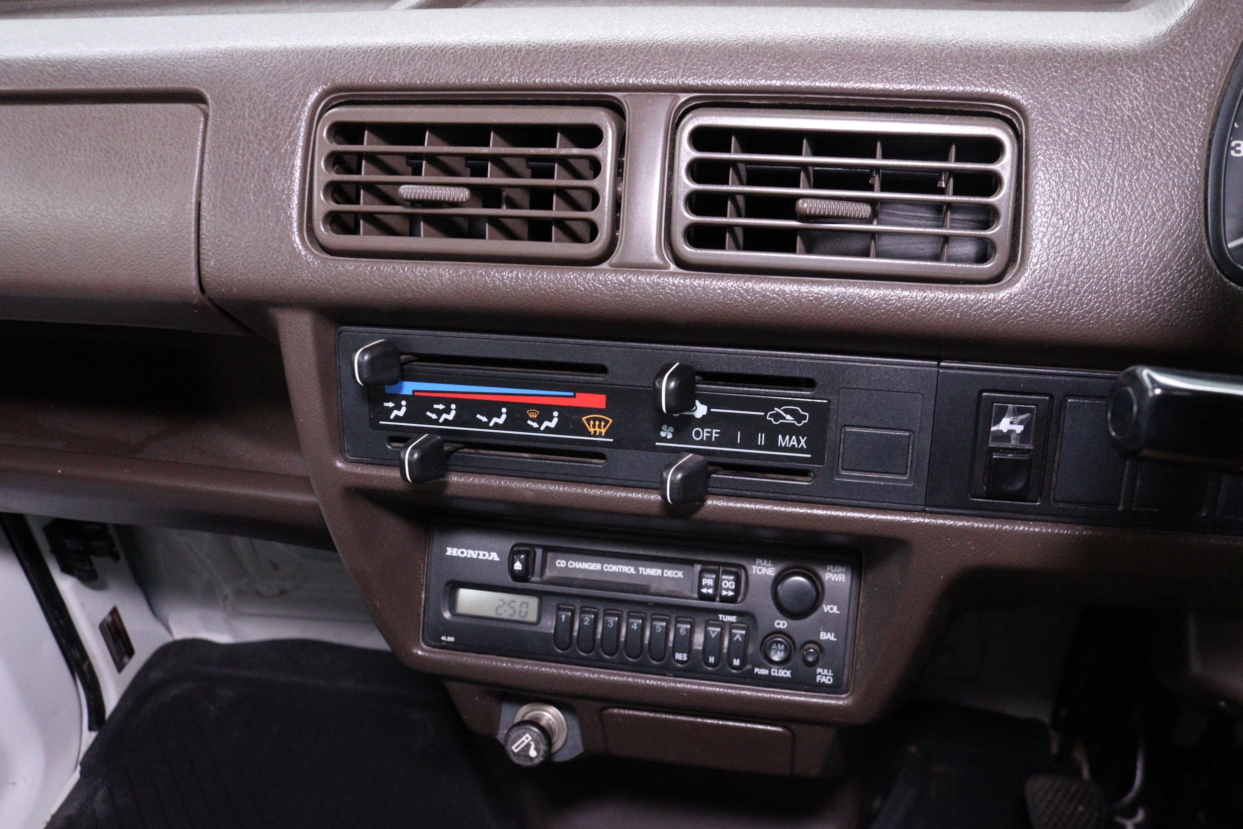 1998 Honda Acty 12