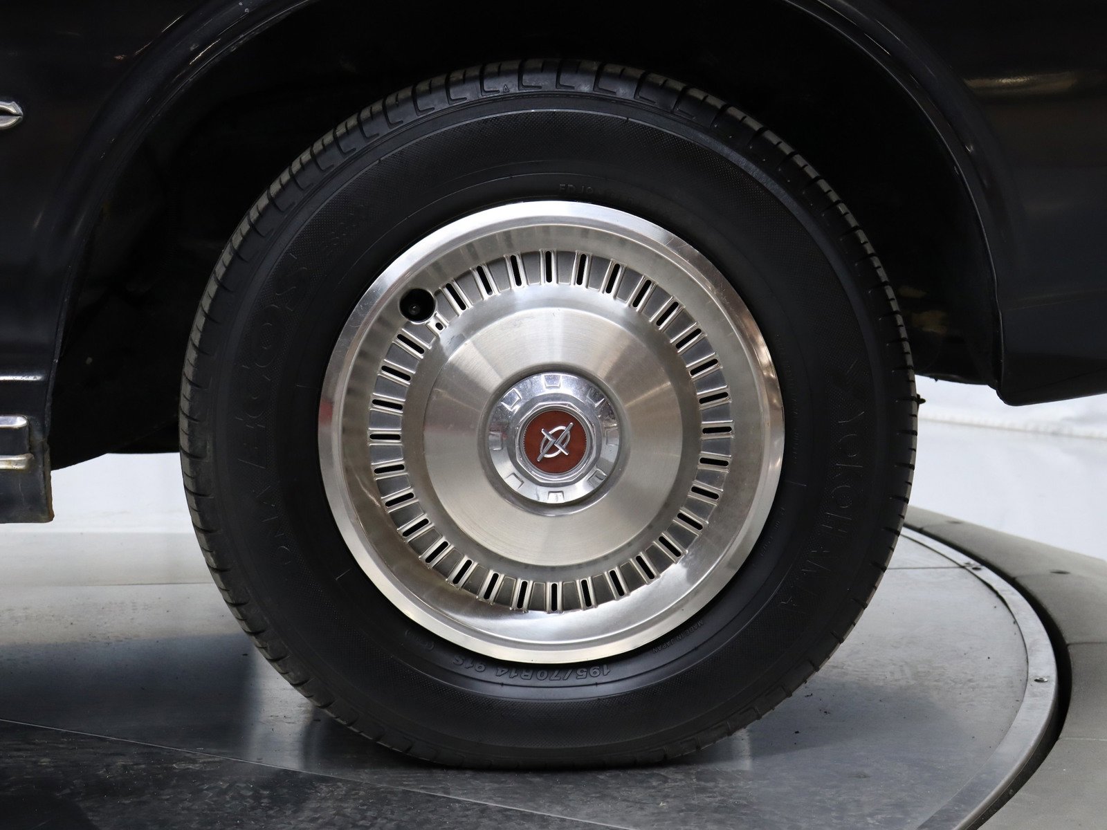 1974 Nissan Cedric 29