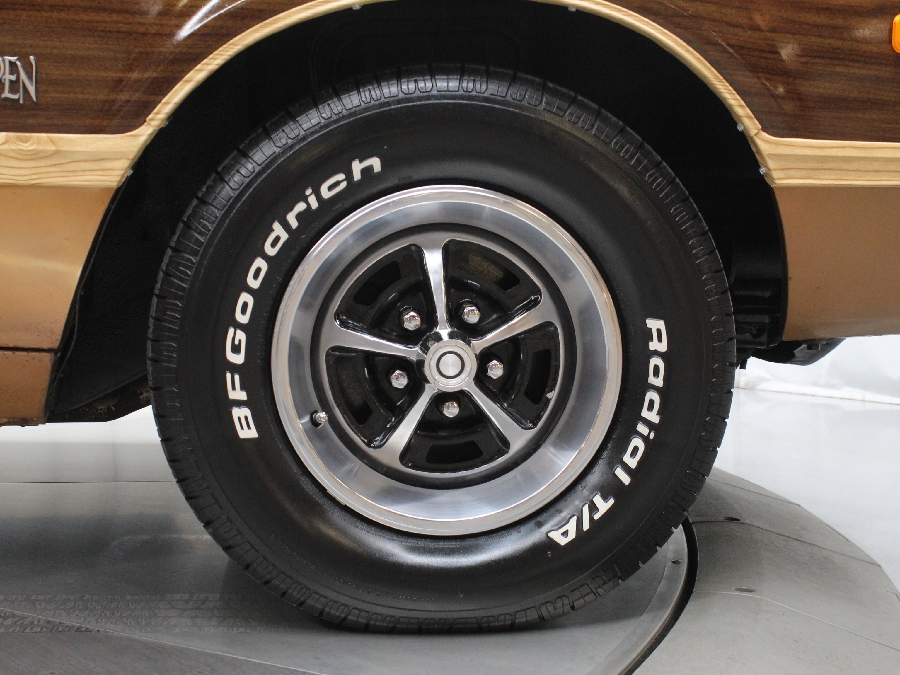 1977 Dodge Aspen 25