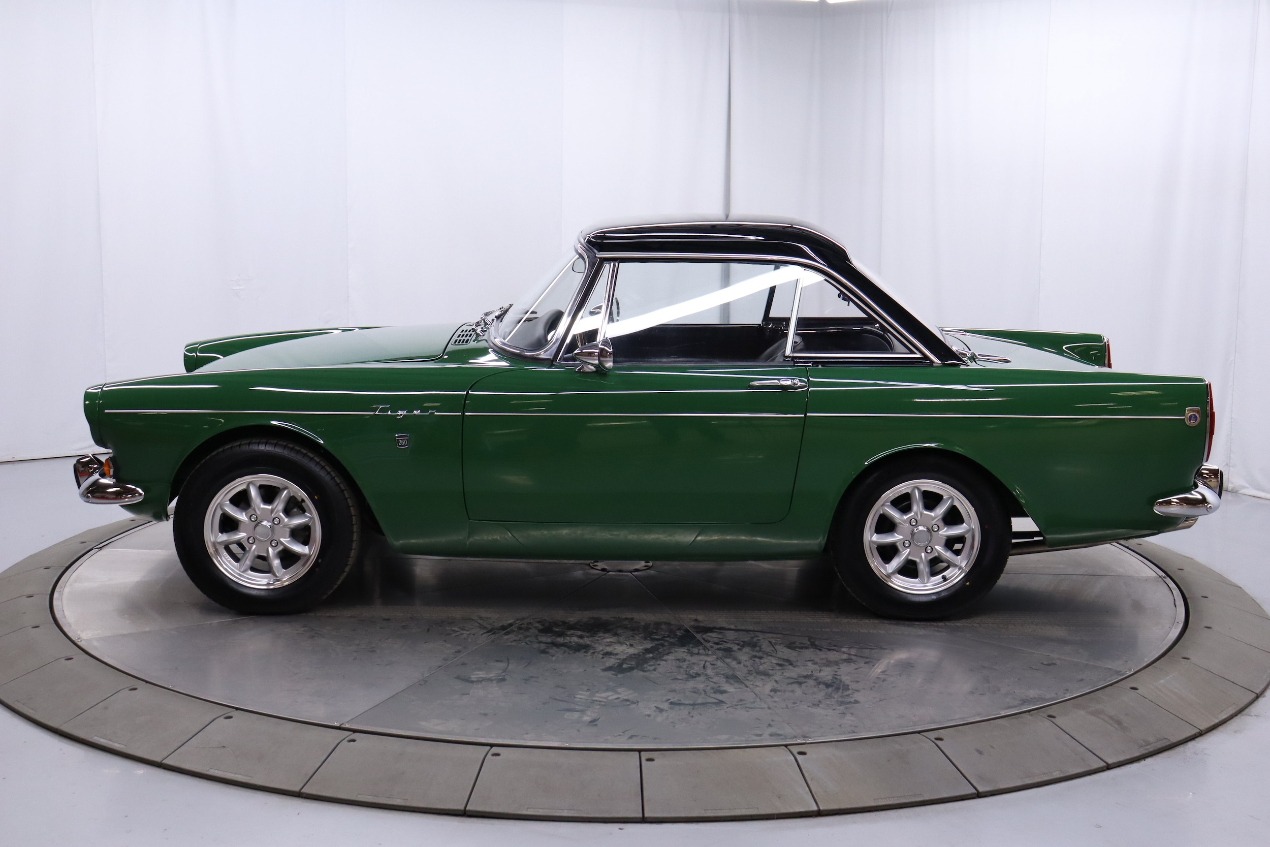 1964 Sunbeam Tiger 10