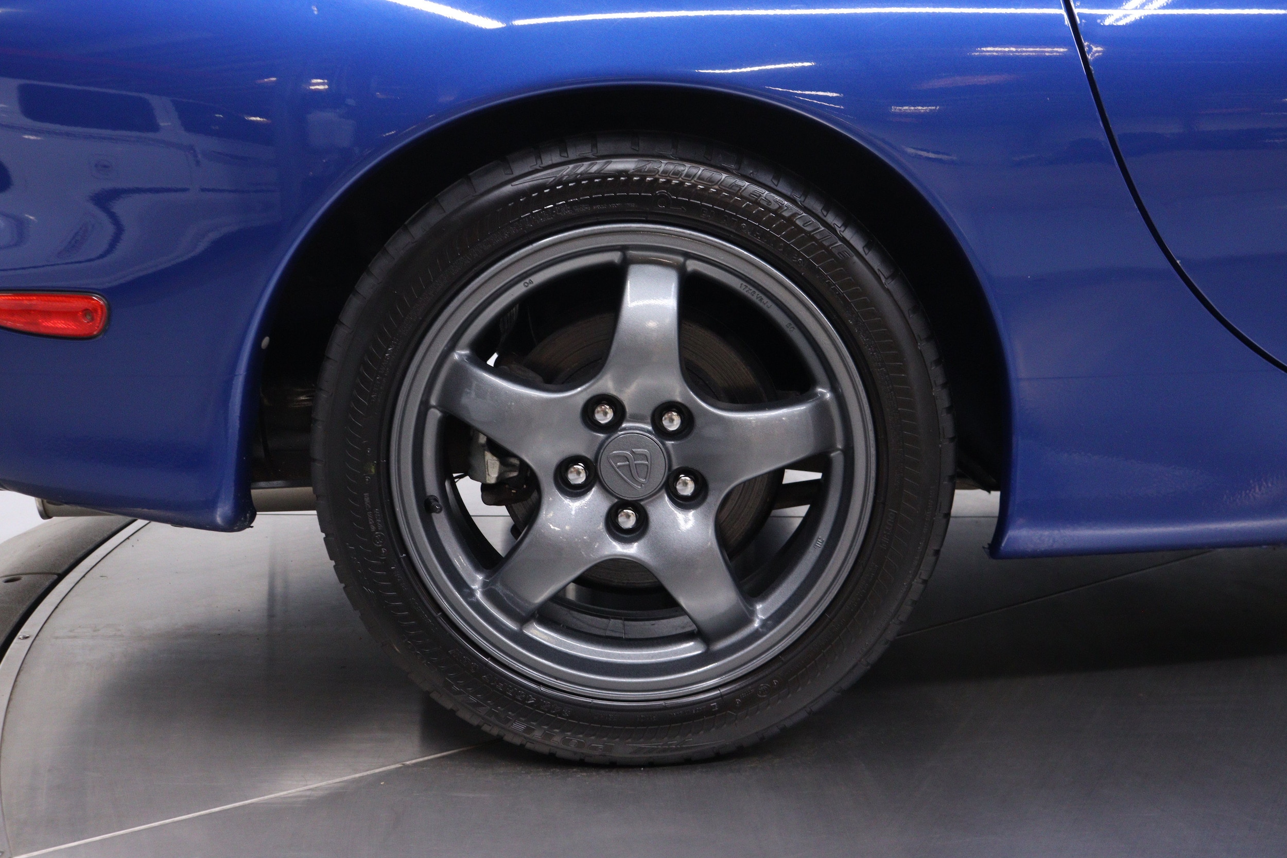 2001 Mazda RX-7 33