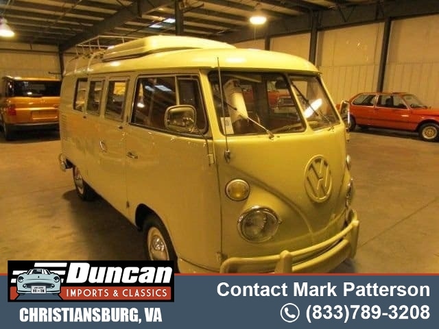 1967 Volkswagen Bus 1