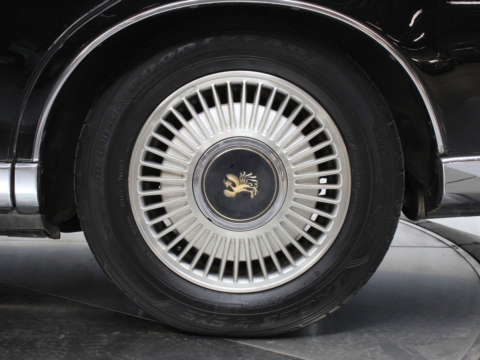 1997 Toyota Century 32