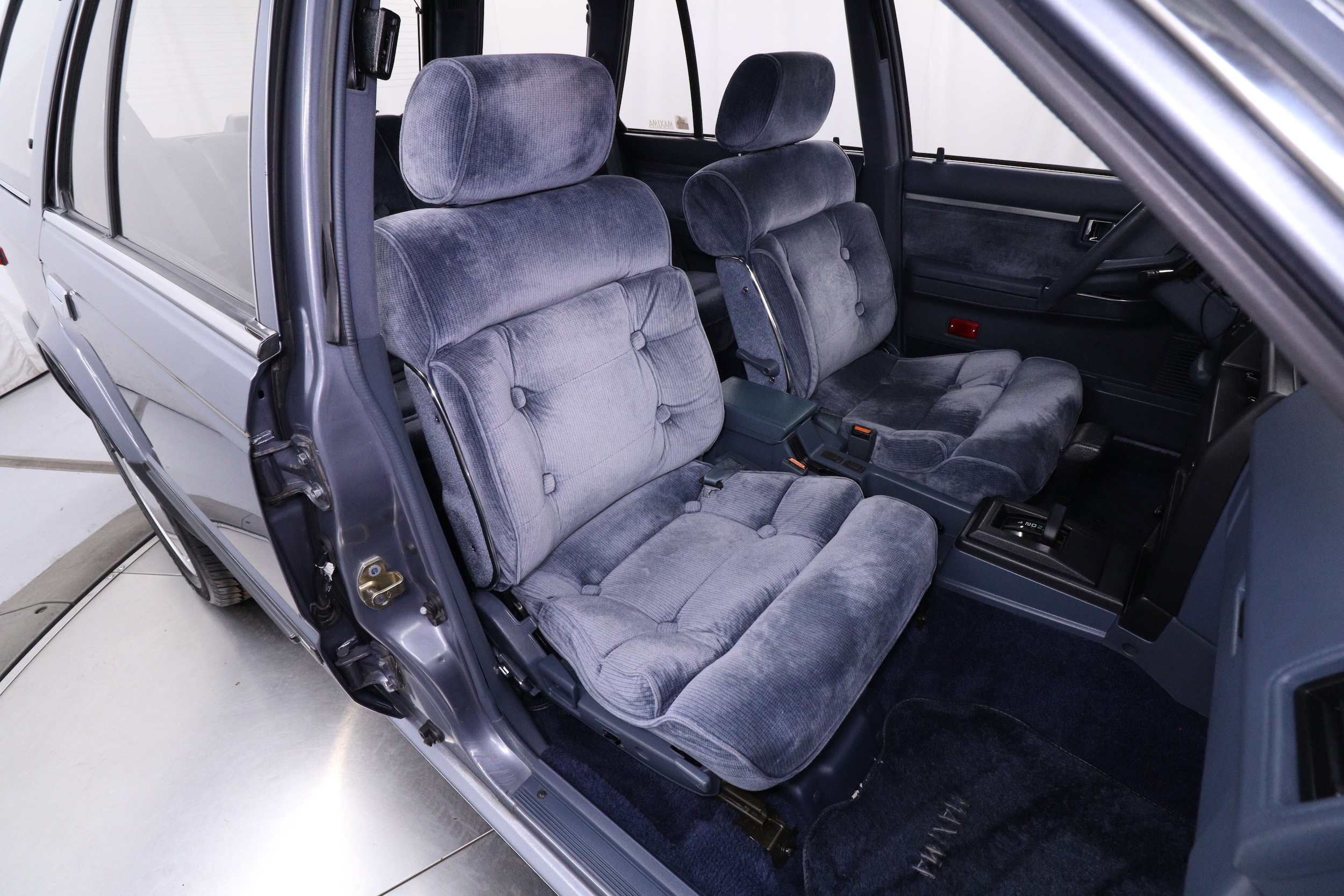 1987 Nissan Maxima 17
