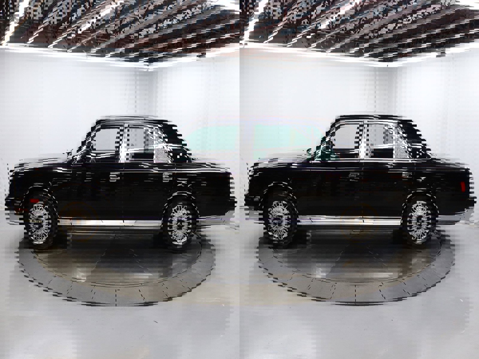 1999 Toyota Century 4