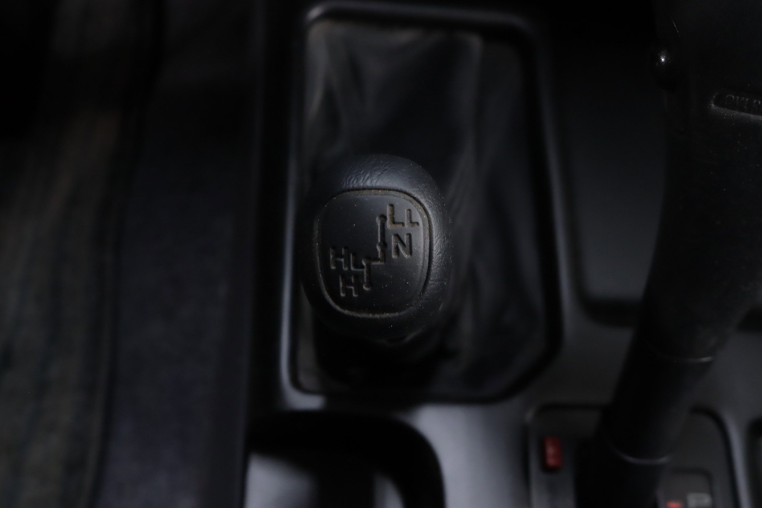 1999 Toyota Land Cruiser Prado 16