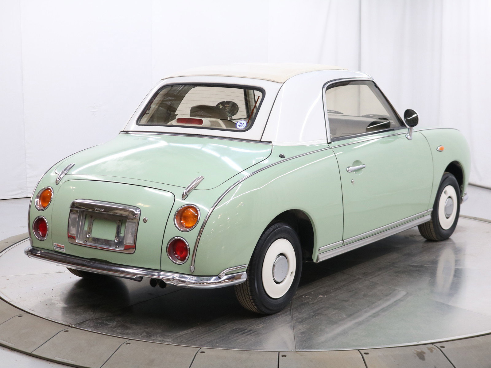 1992 Nissan Figaro 7