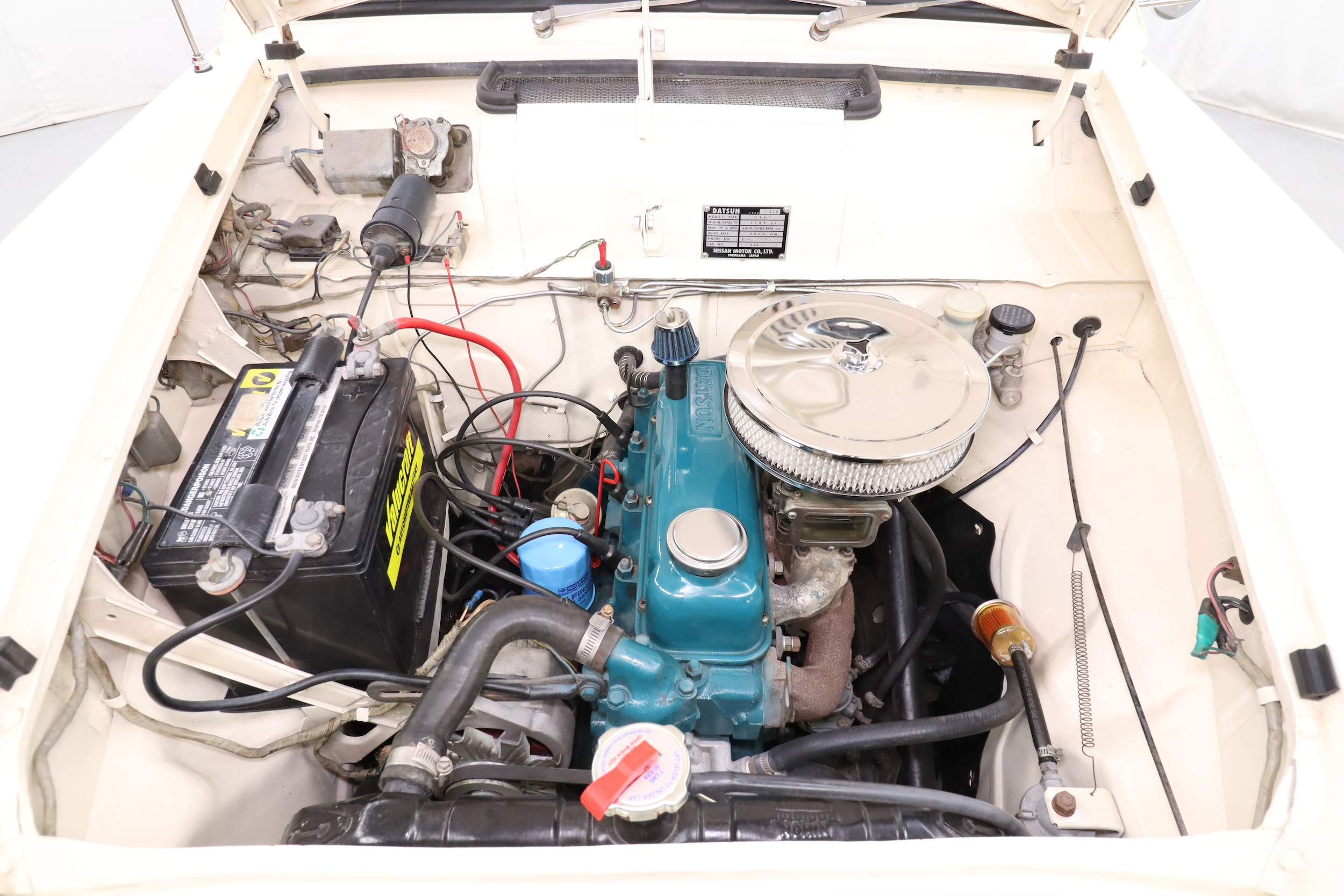 1964 Datsun 1200 22