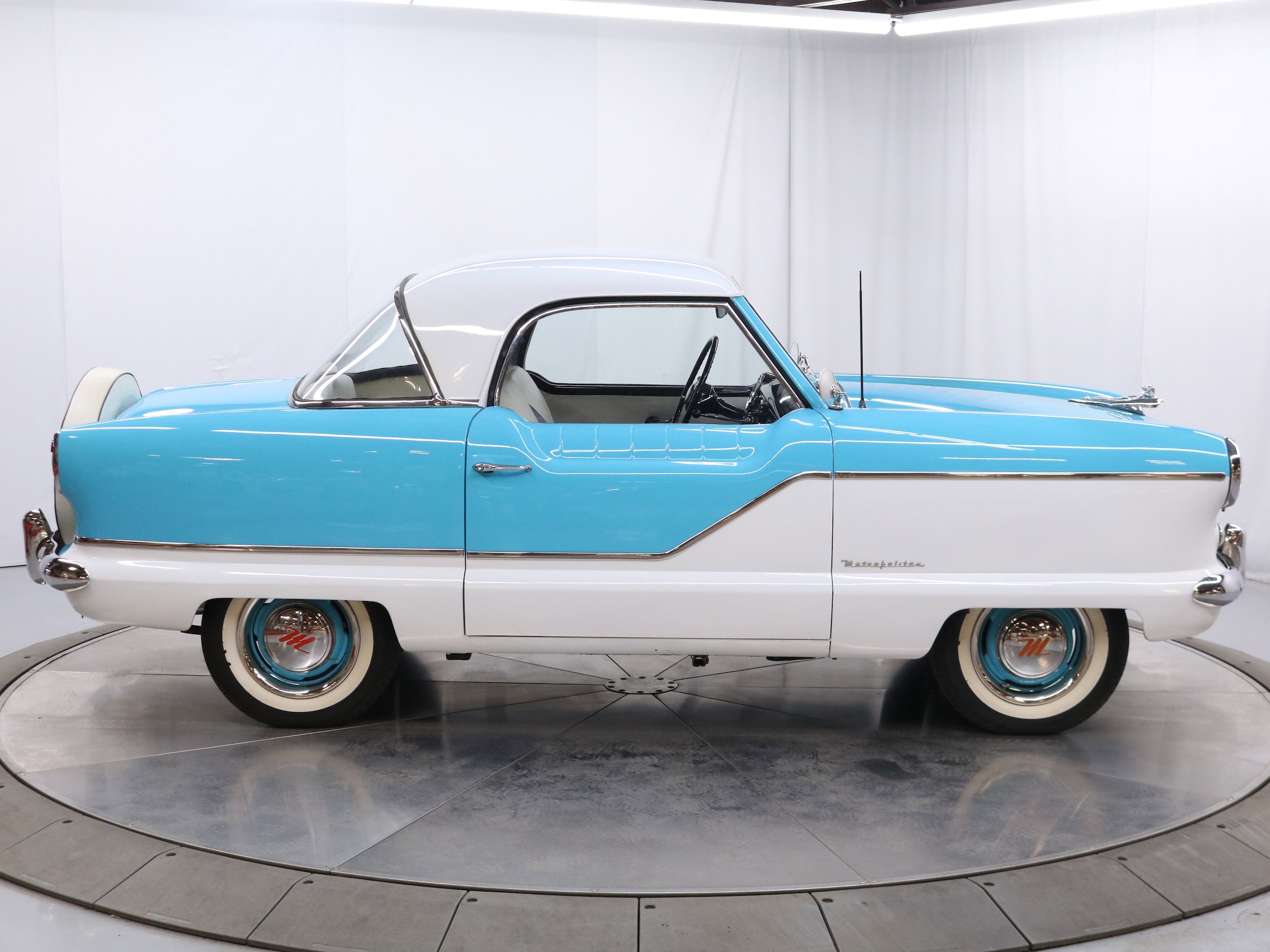 1958 Nash Metropolitan 8
