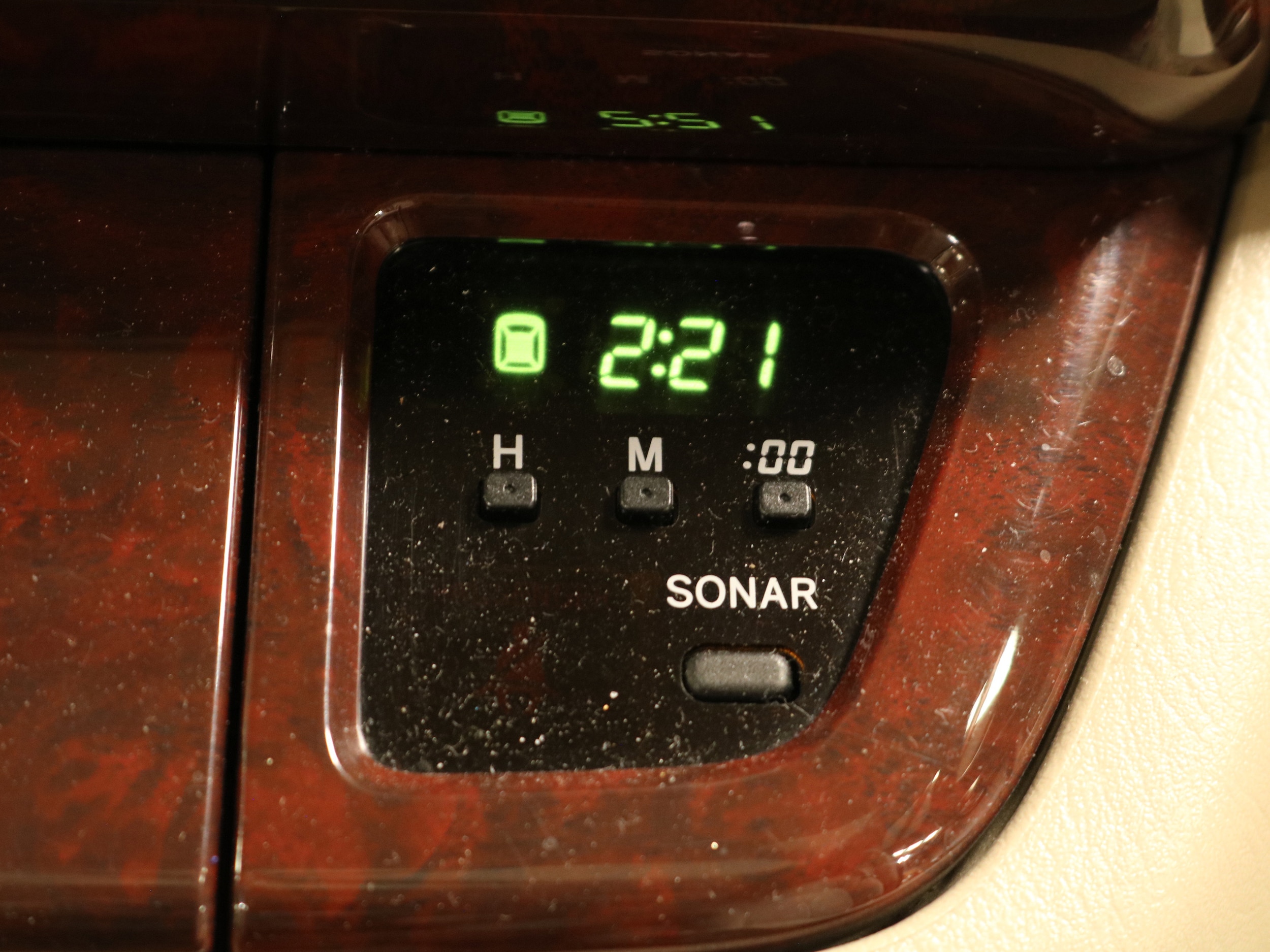 2000 Toyota Grand Hiace 53