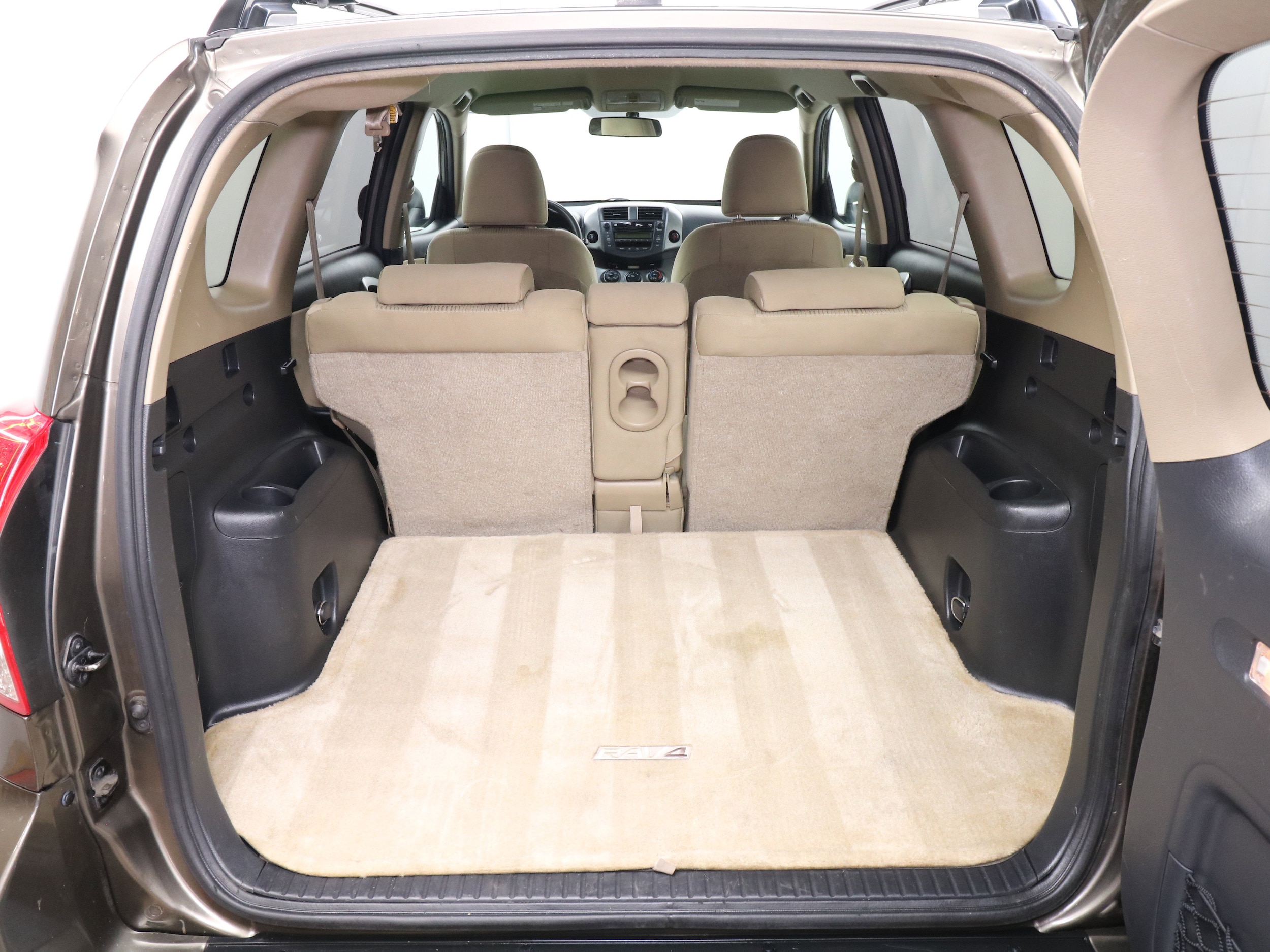 2010 Toyota RAV4 28