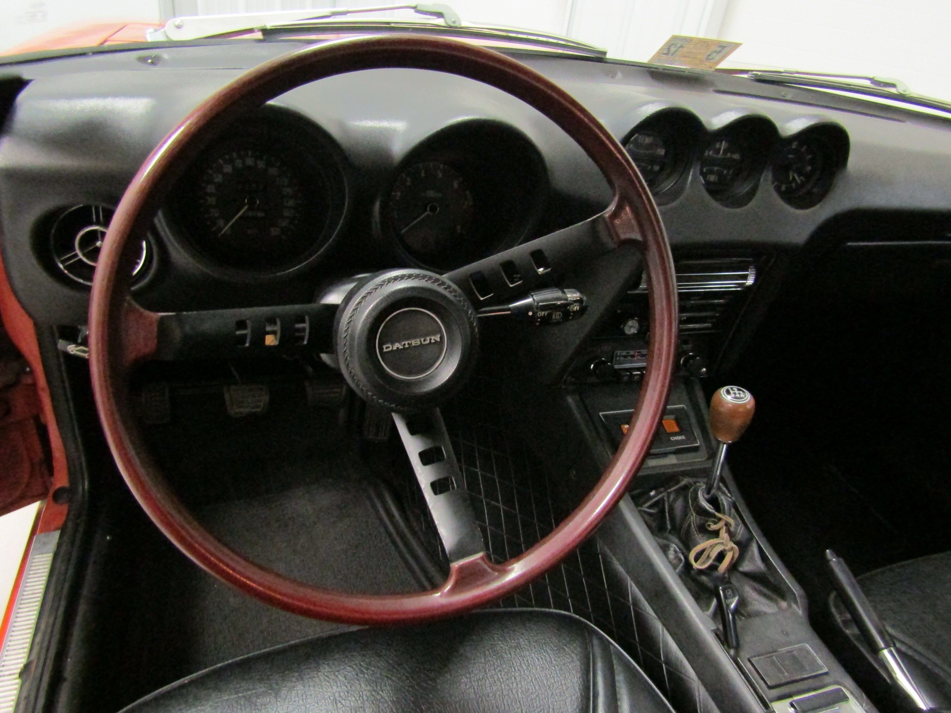 1972 Datsun 240Z 14