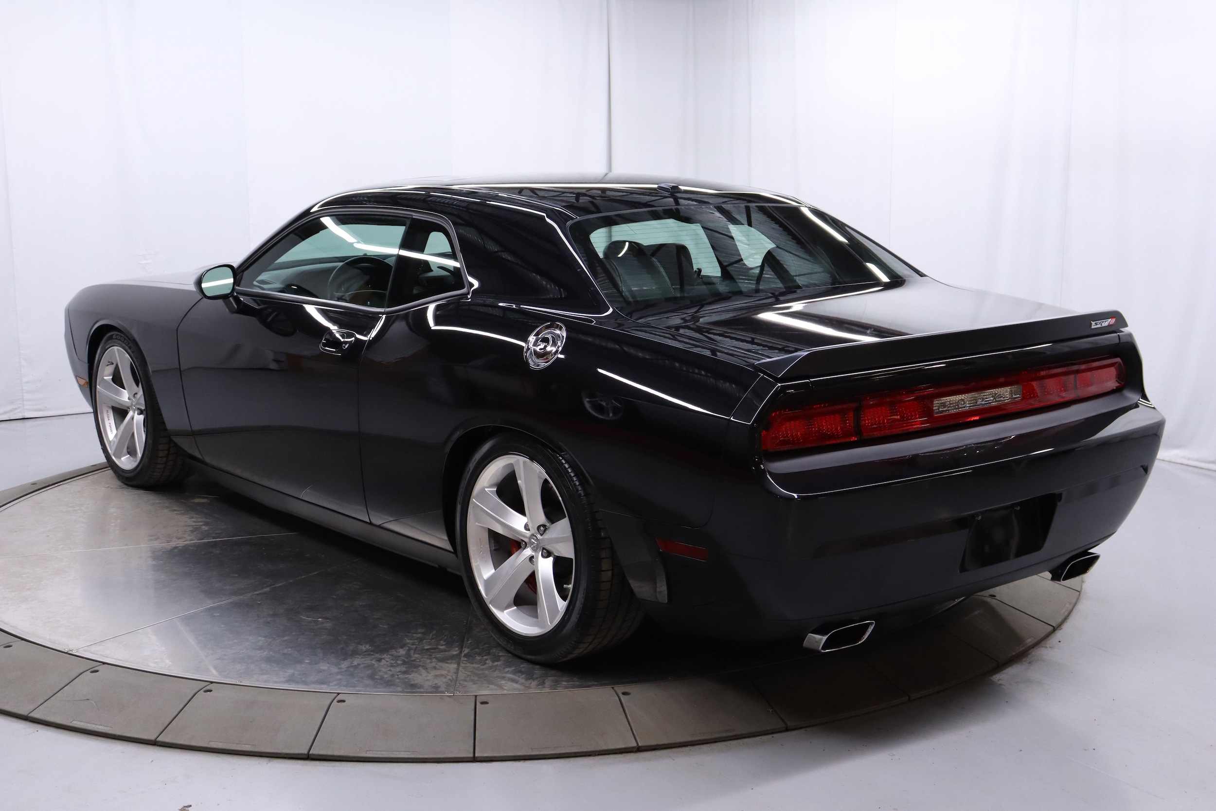 2010 Dodge Challenger 7