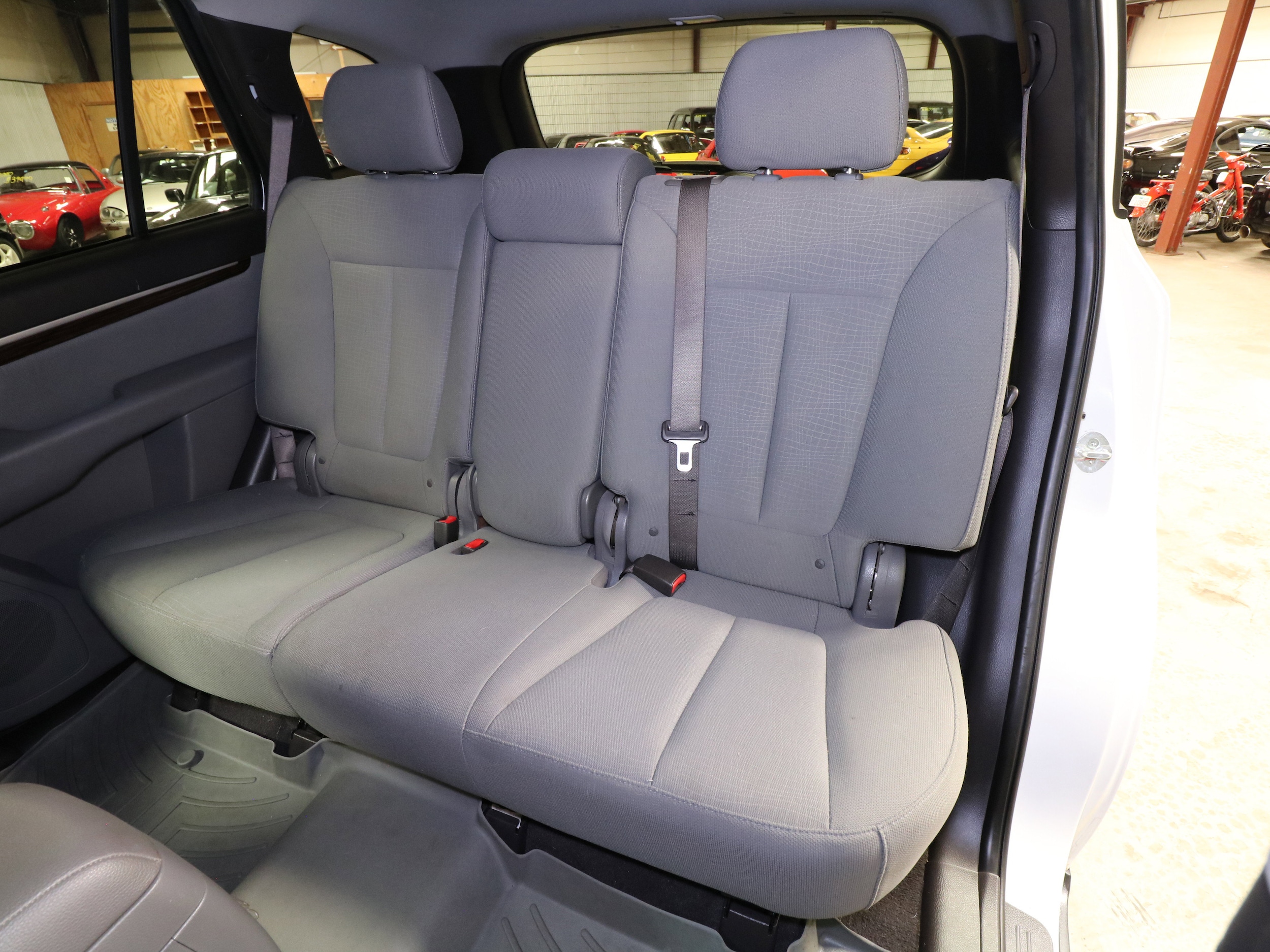 2012 Hyundai Santa Fe 19